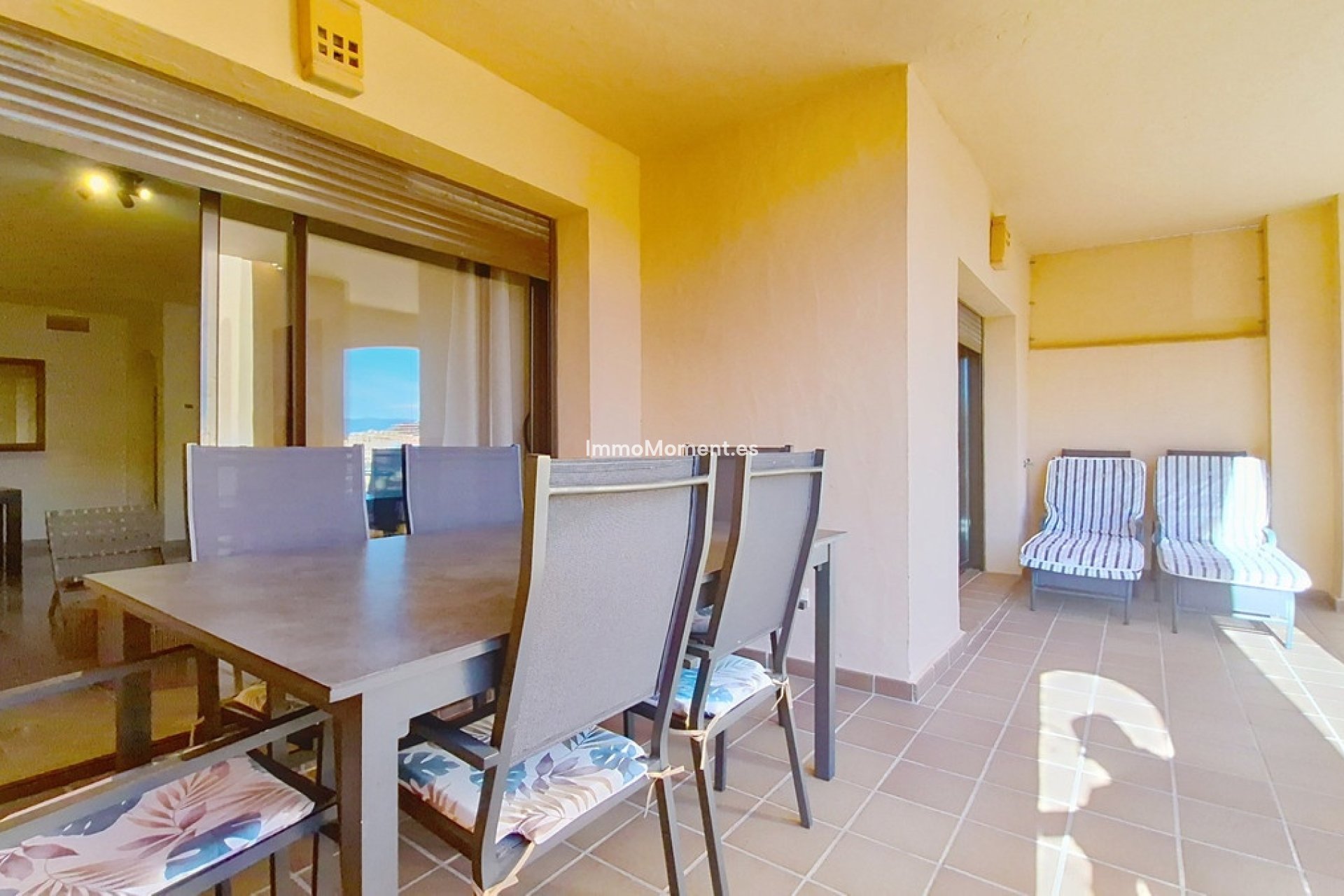 Resale - Apartment - Manilva - La Duquesa