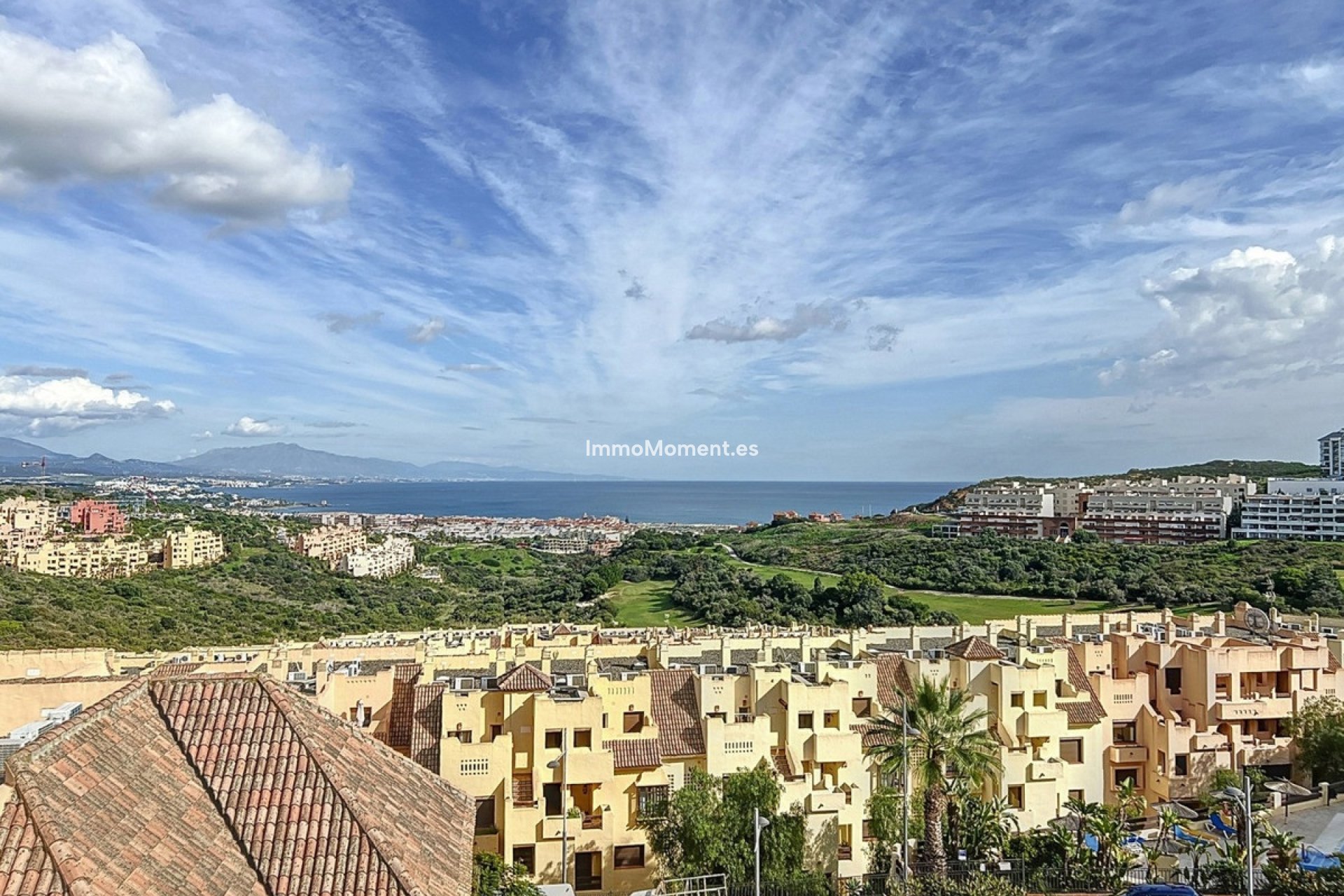 Resale - Apartment - Manilva - La Duquesa