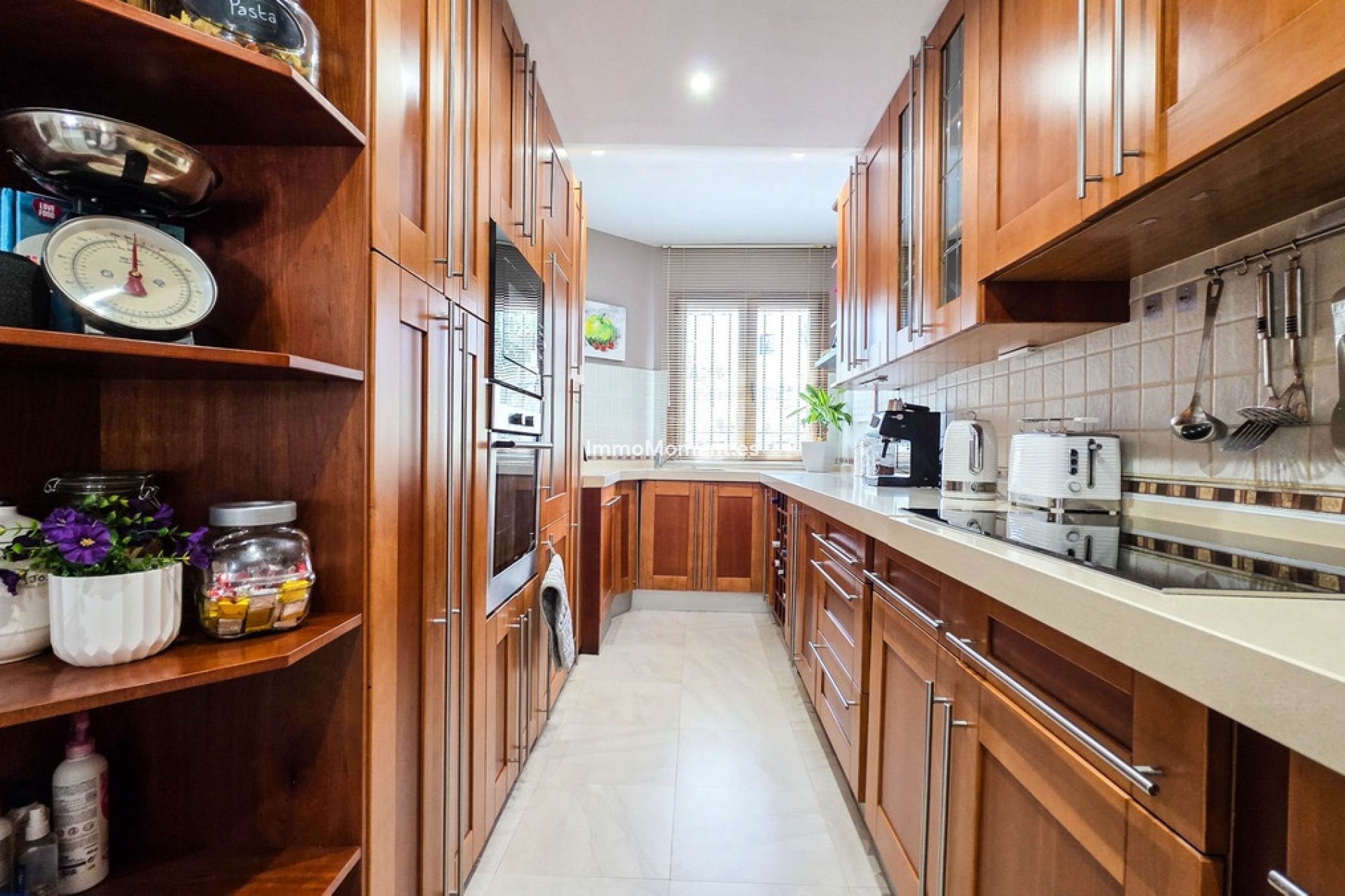 Resale - Apartment - Manilva - La Duquesa