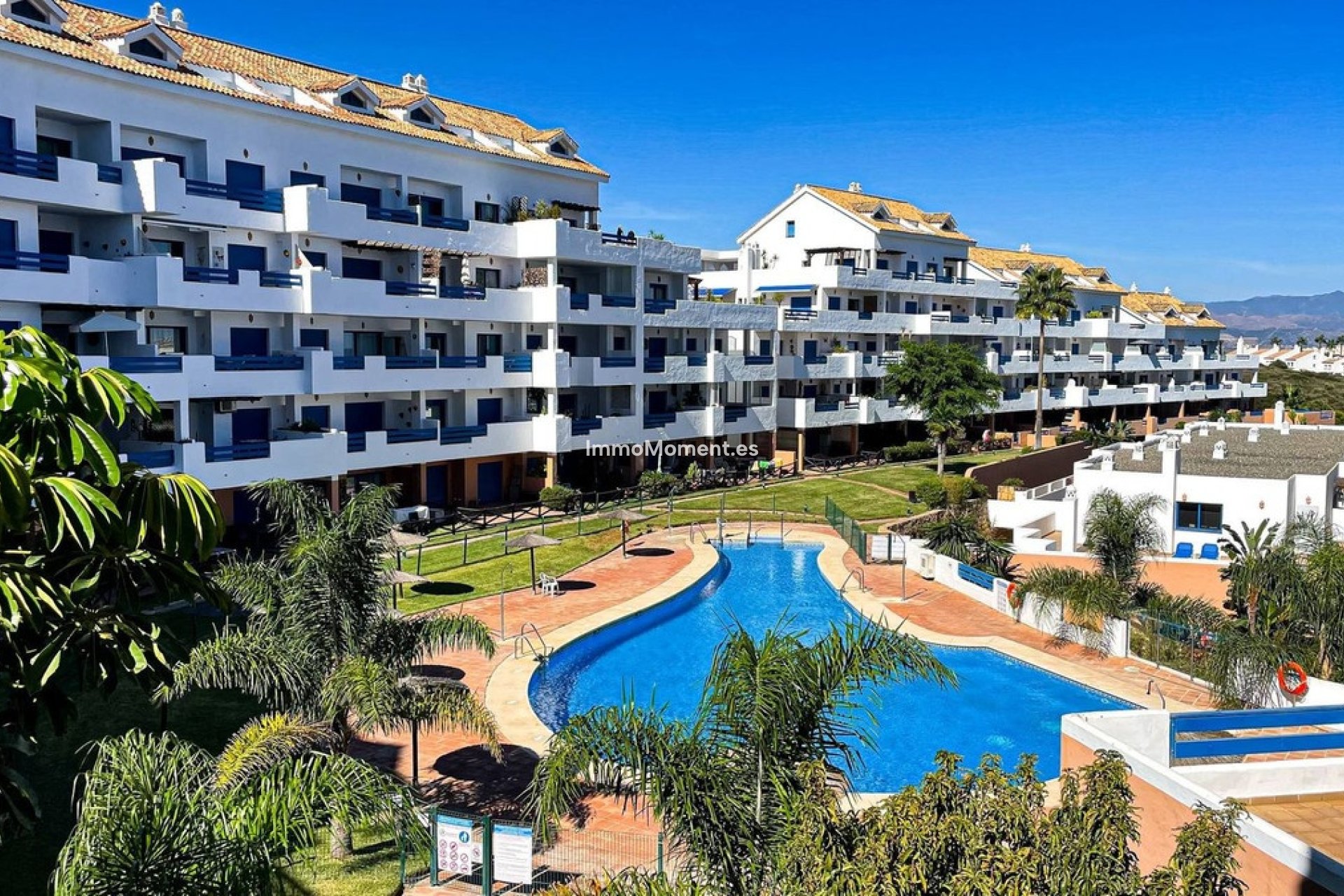 Resale - Apartment - Manilva - La Duquesa