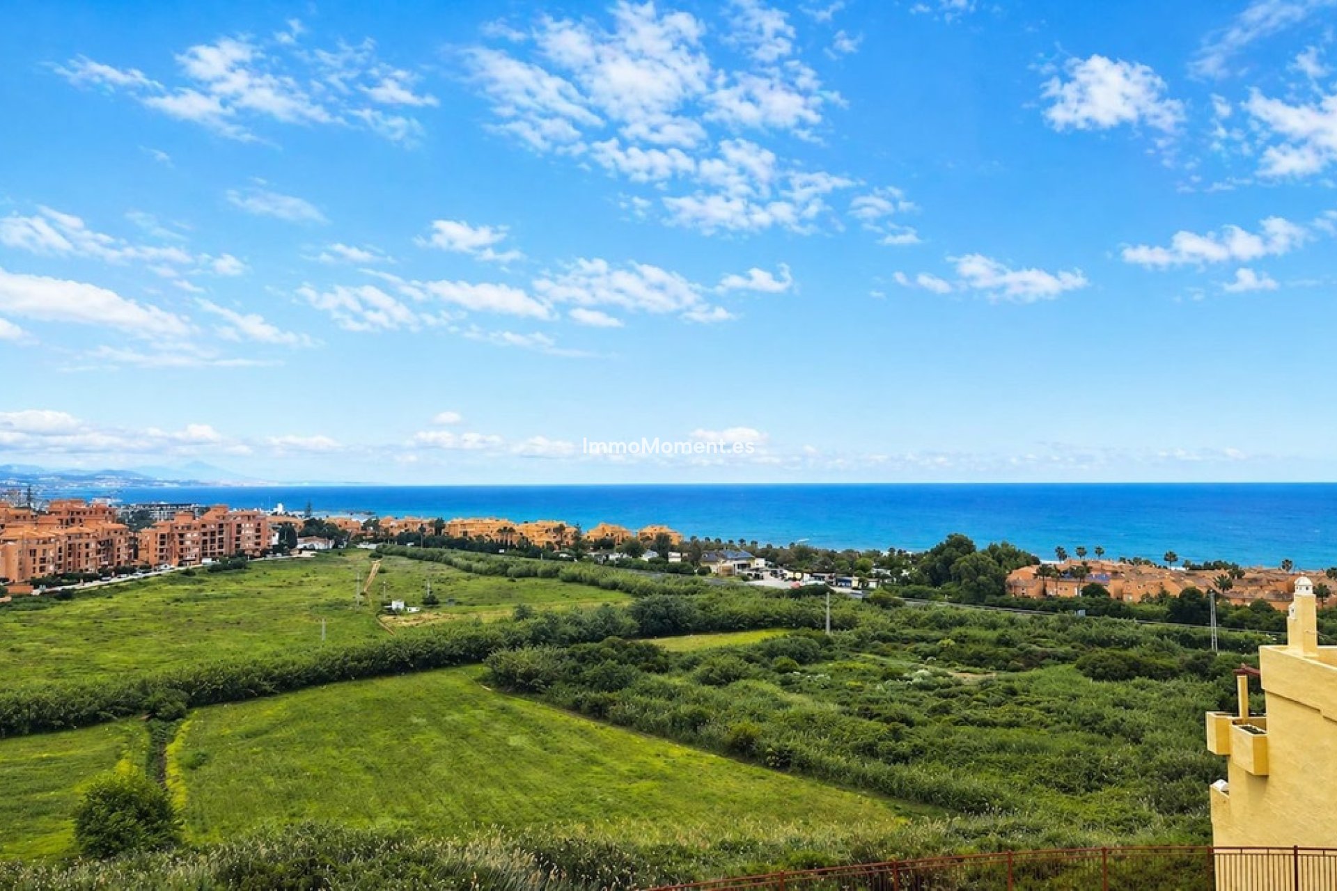 Resale - Apartment - Manilva - La Duquesa