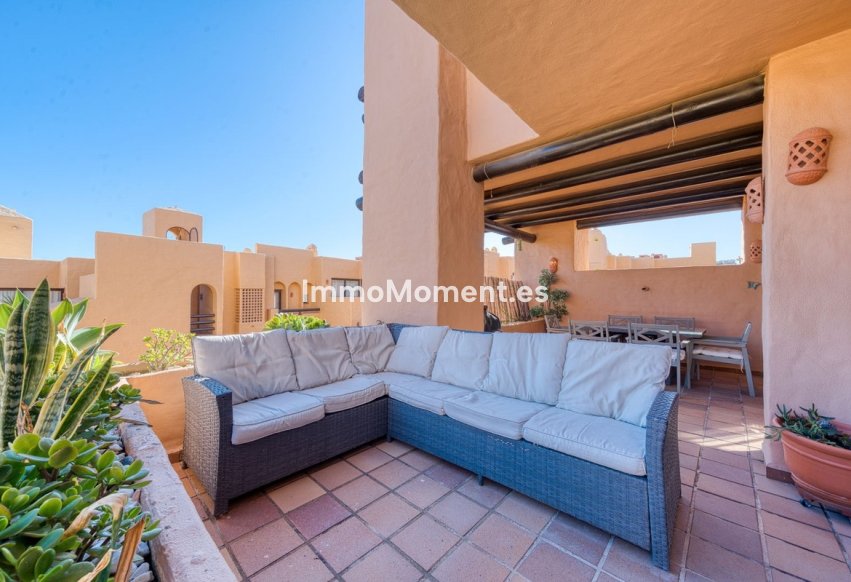 Resale - Apartment - Manilva - La Duquesa