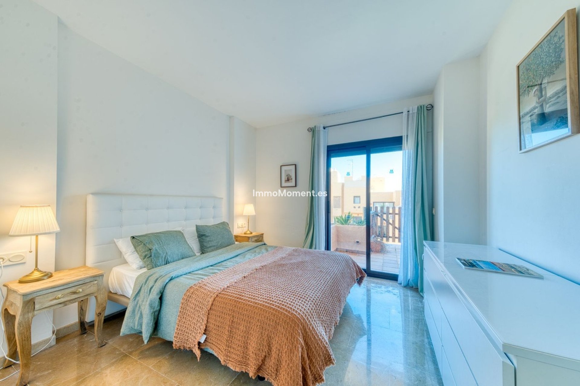 Resale - Apartment - Manilva - La Duquesa