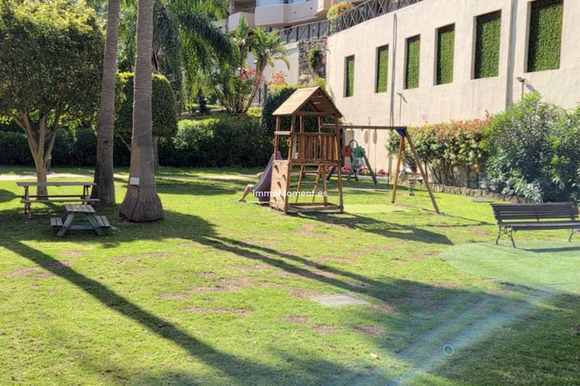Resale - Apartment - Manilva - La Duquesa