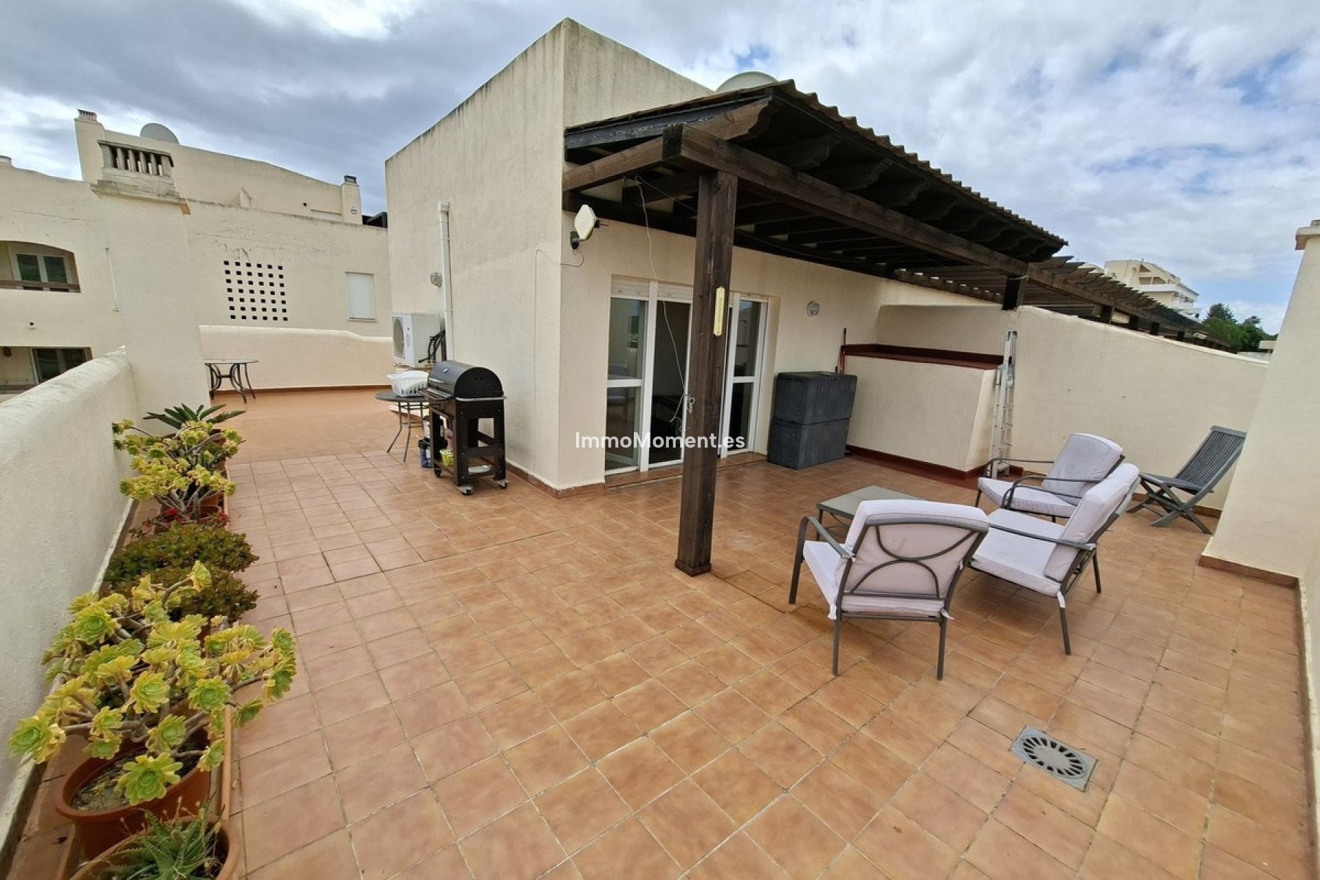 Resale - Apartment - Manilva - La Duquesa