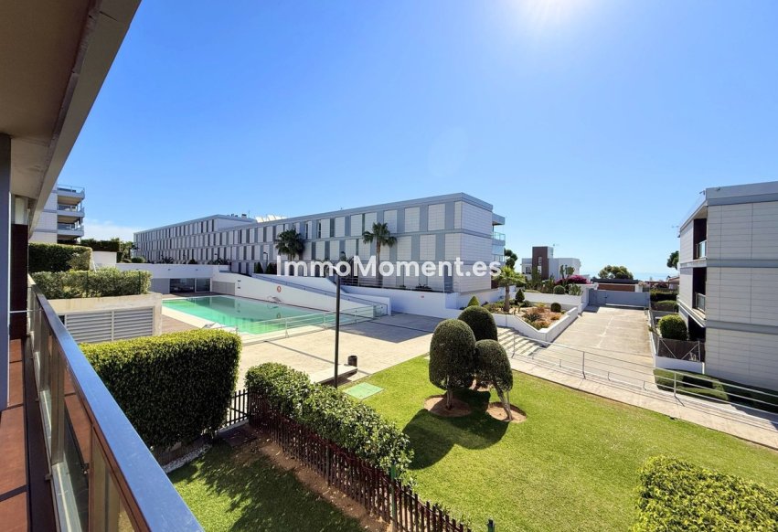 Resale - Apartment - Manilva - La Duquesa