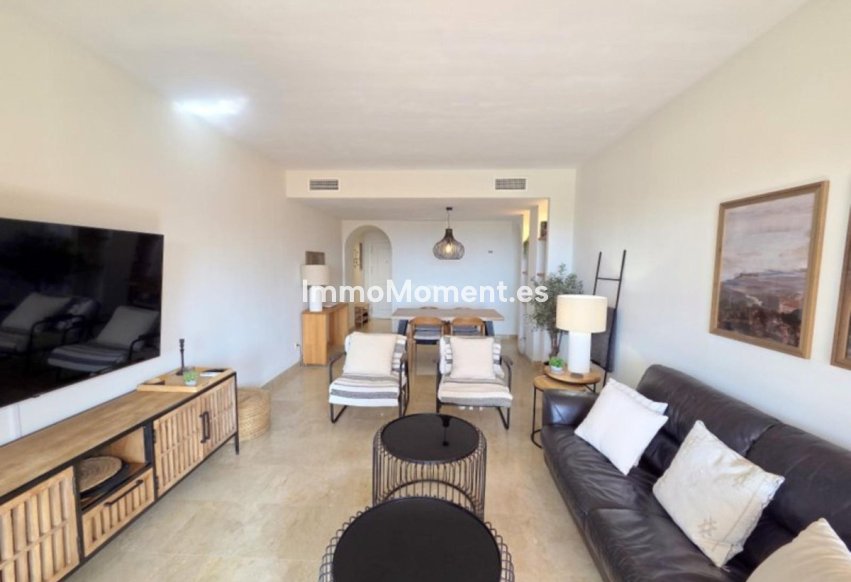 Resale - Apartment - Manilva - La Duquesa