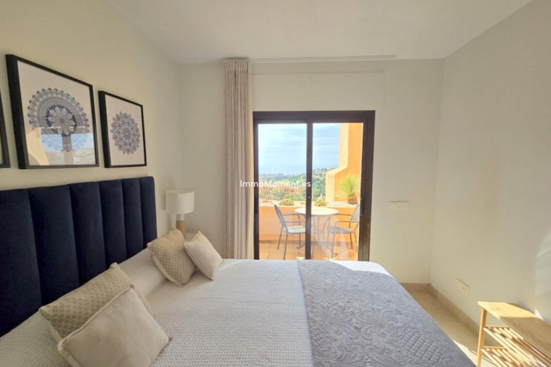Resale - Apartment - Manilva - La Duquesa