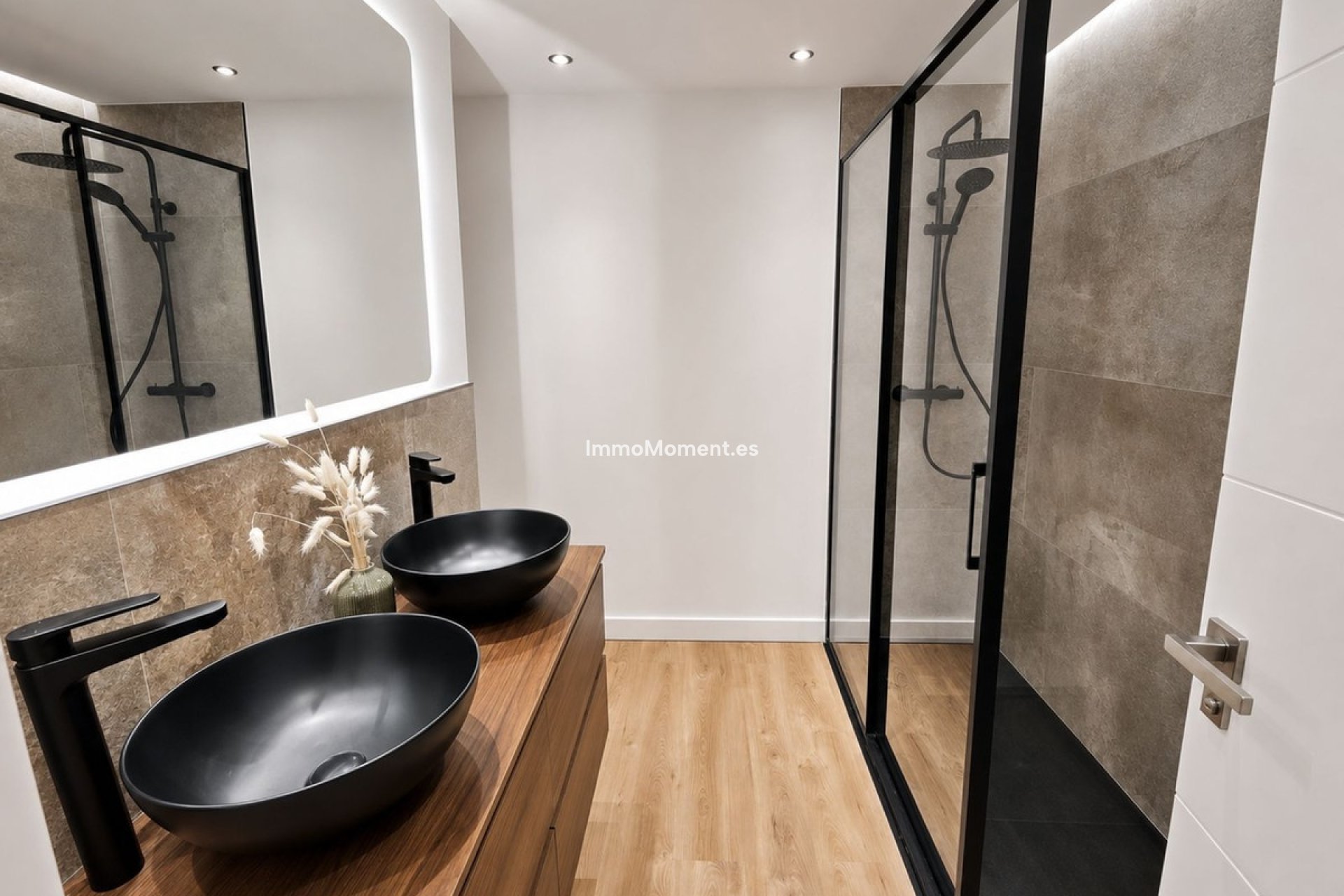Resale - Apartment - Manilva - La Duquesa