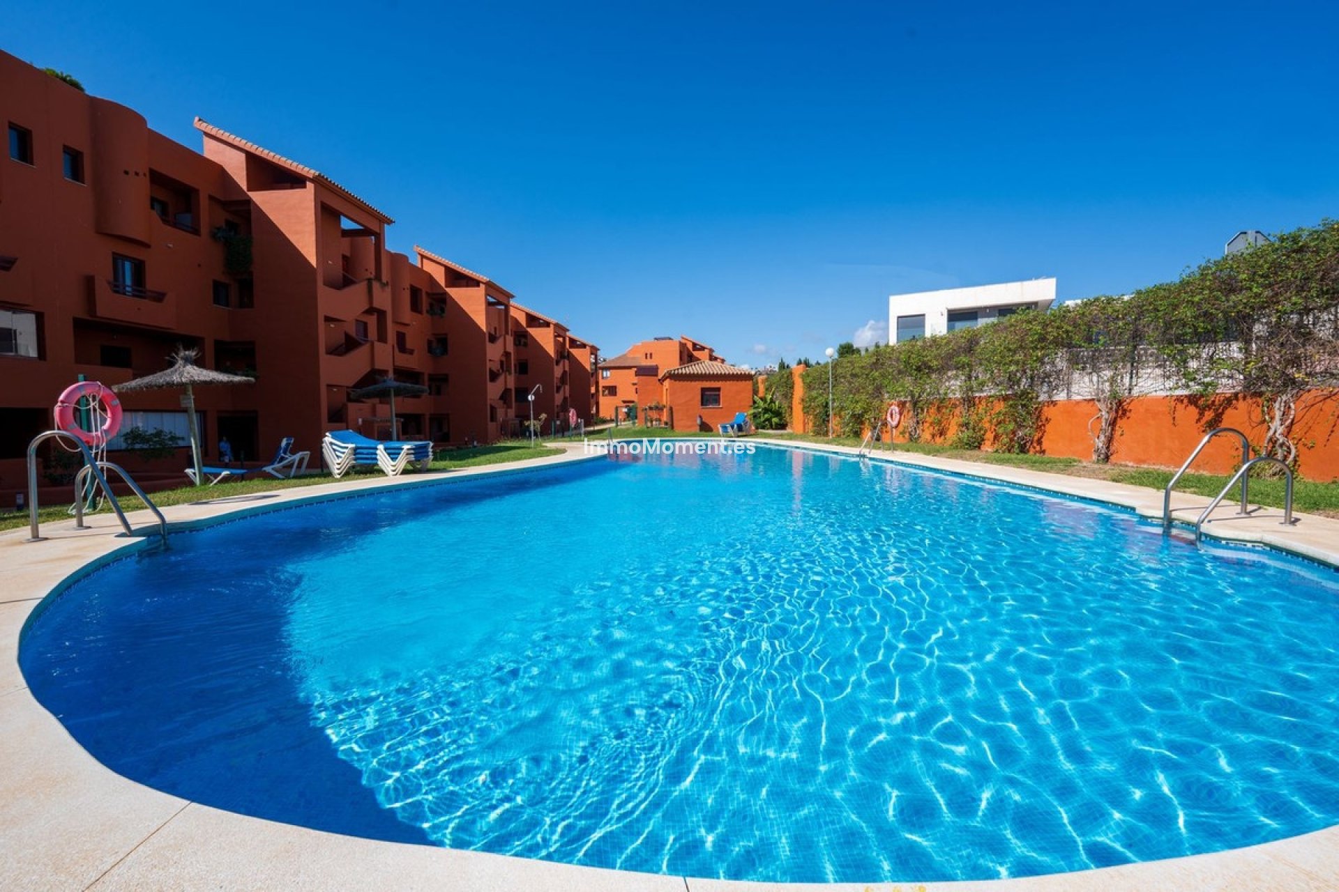 Resale - Apartment - Manilva - La Duquesa