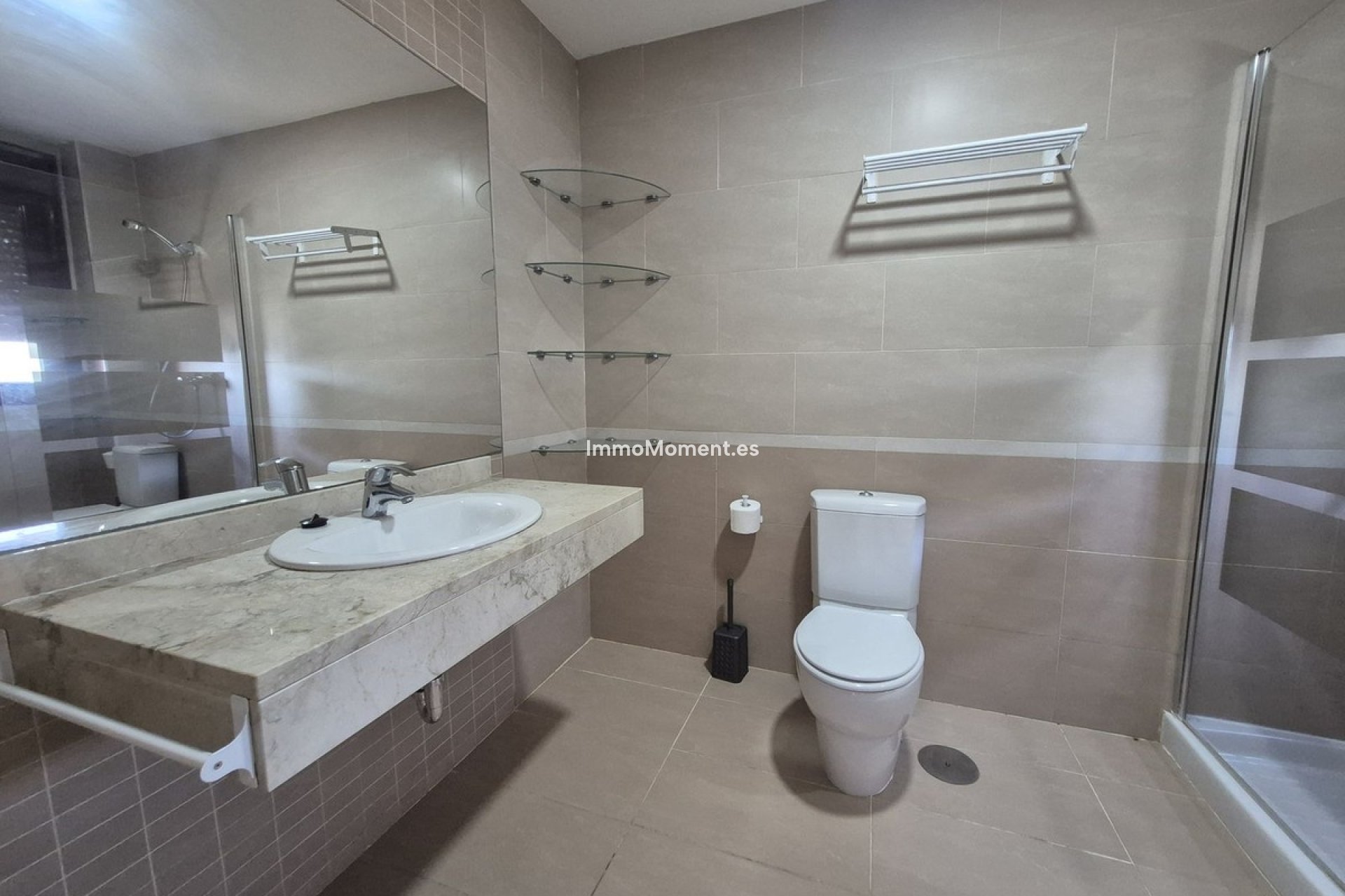 Resale - Apartment - Manilva - La Duquesa