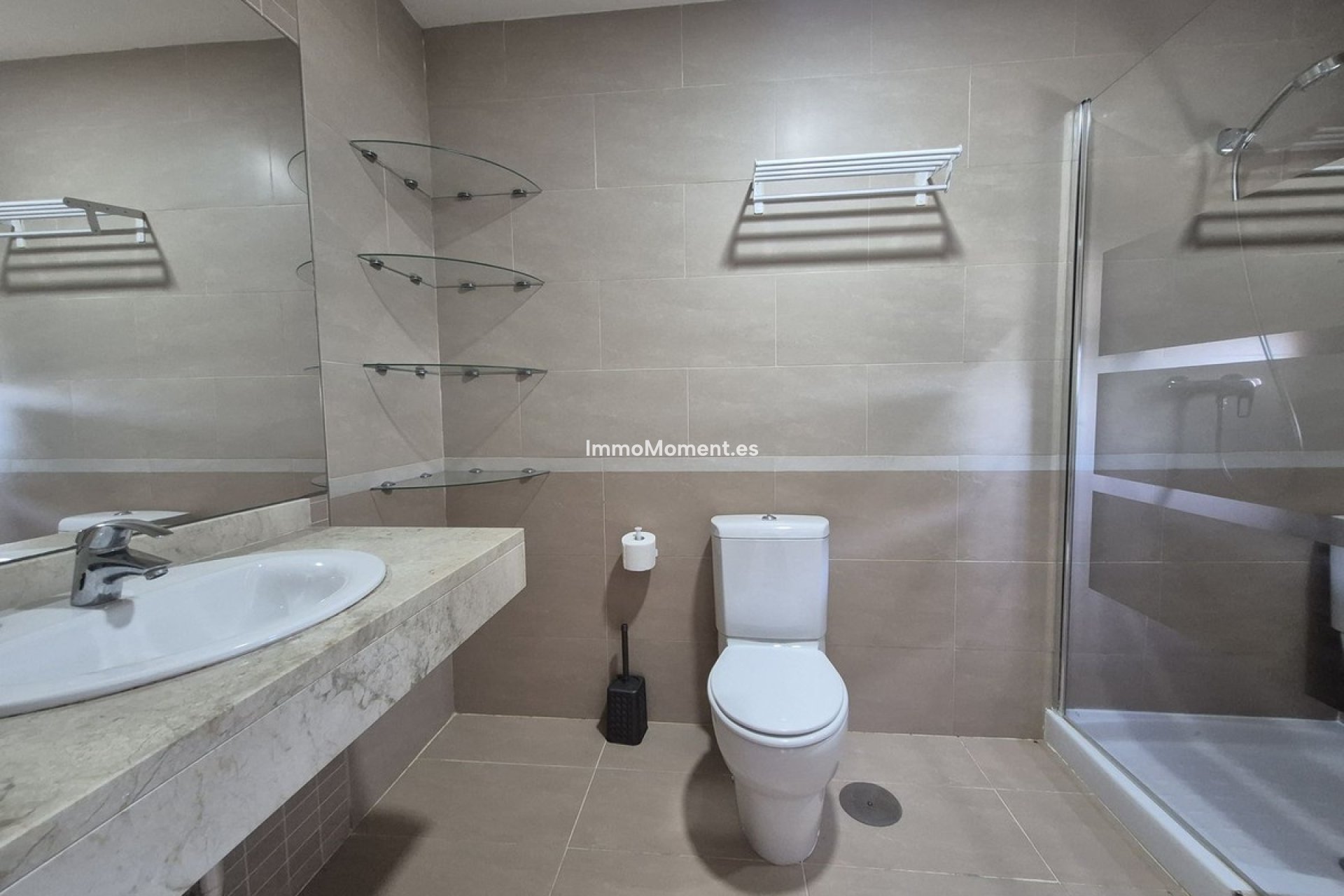 Resale - Apartment - Manilva - La Duquesa