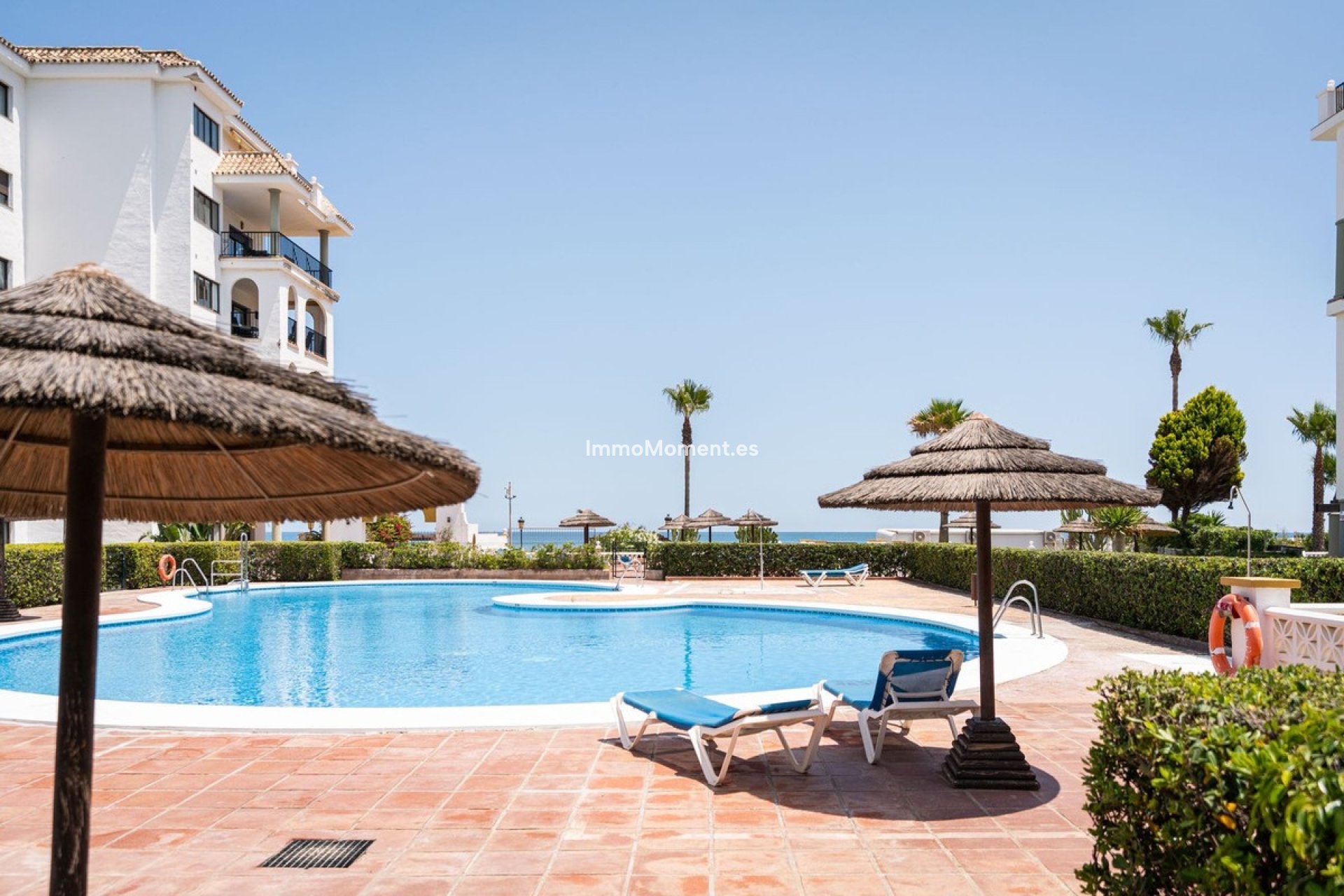 Resale - Apartment - Manilva - La Duquesa