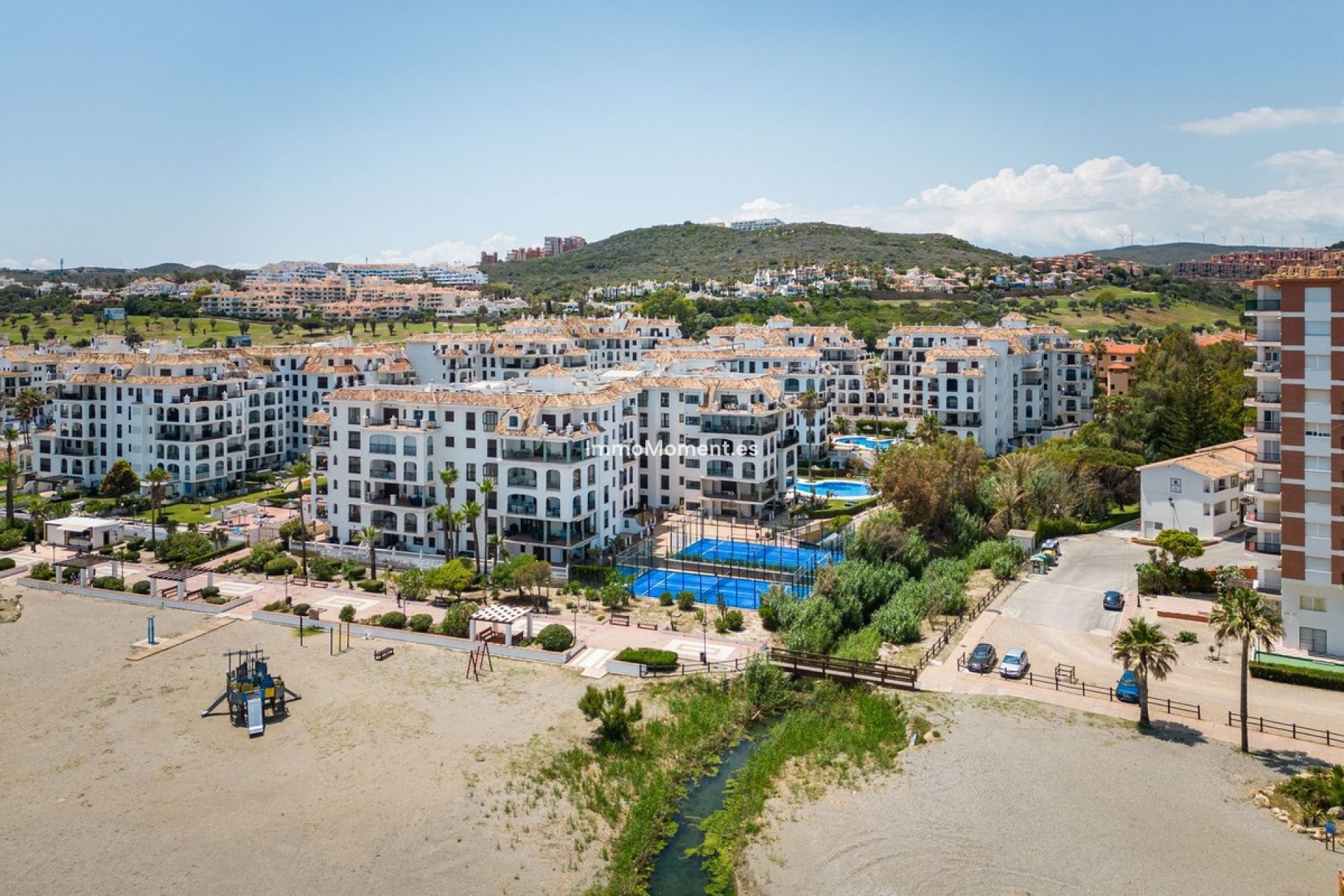 Resale - Apartment - Manilva - La Duquesa