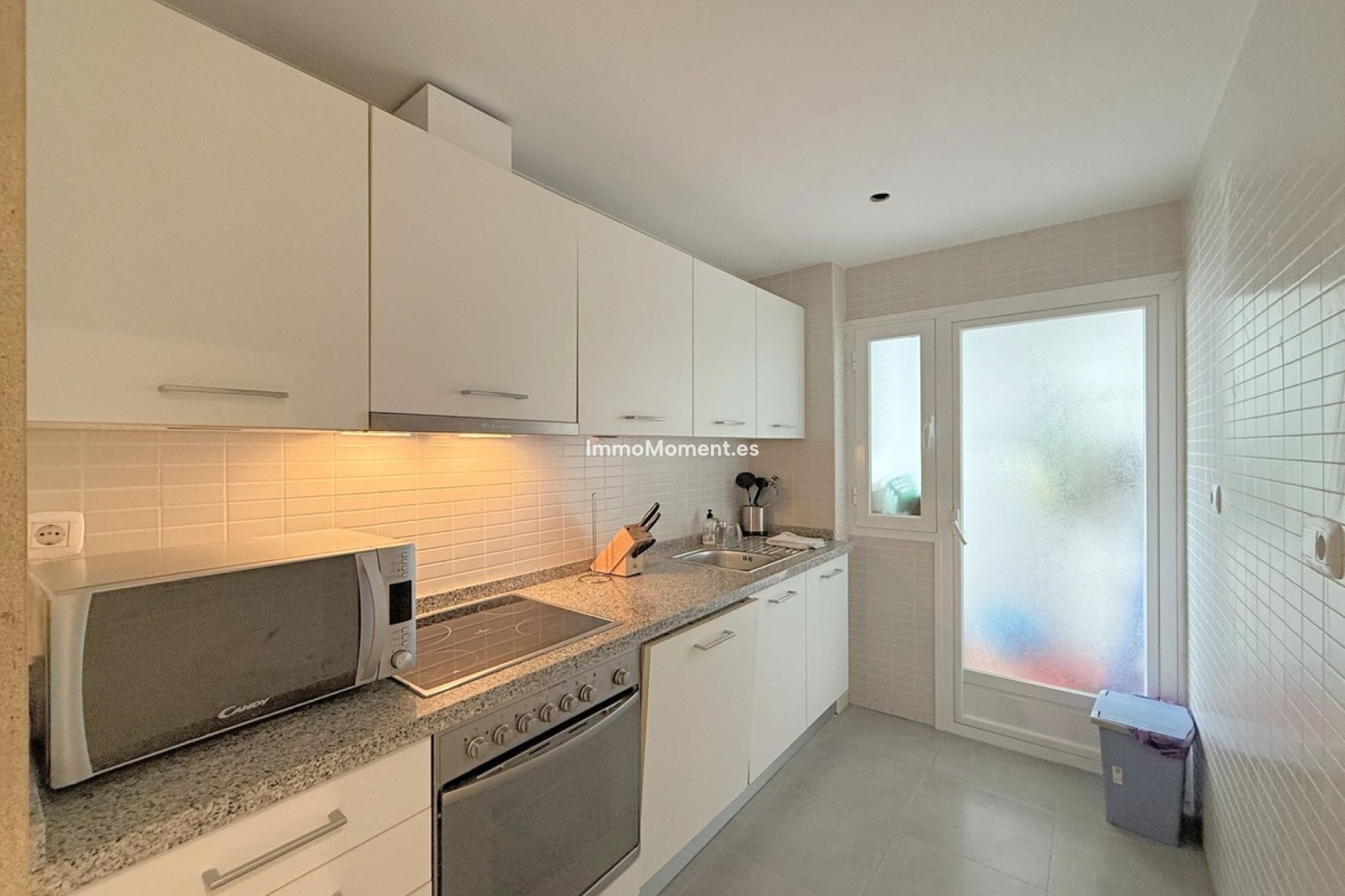 Resale - Apartment - Manilva - La Duquesa