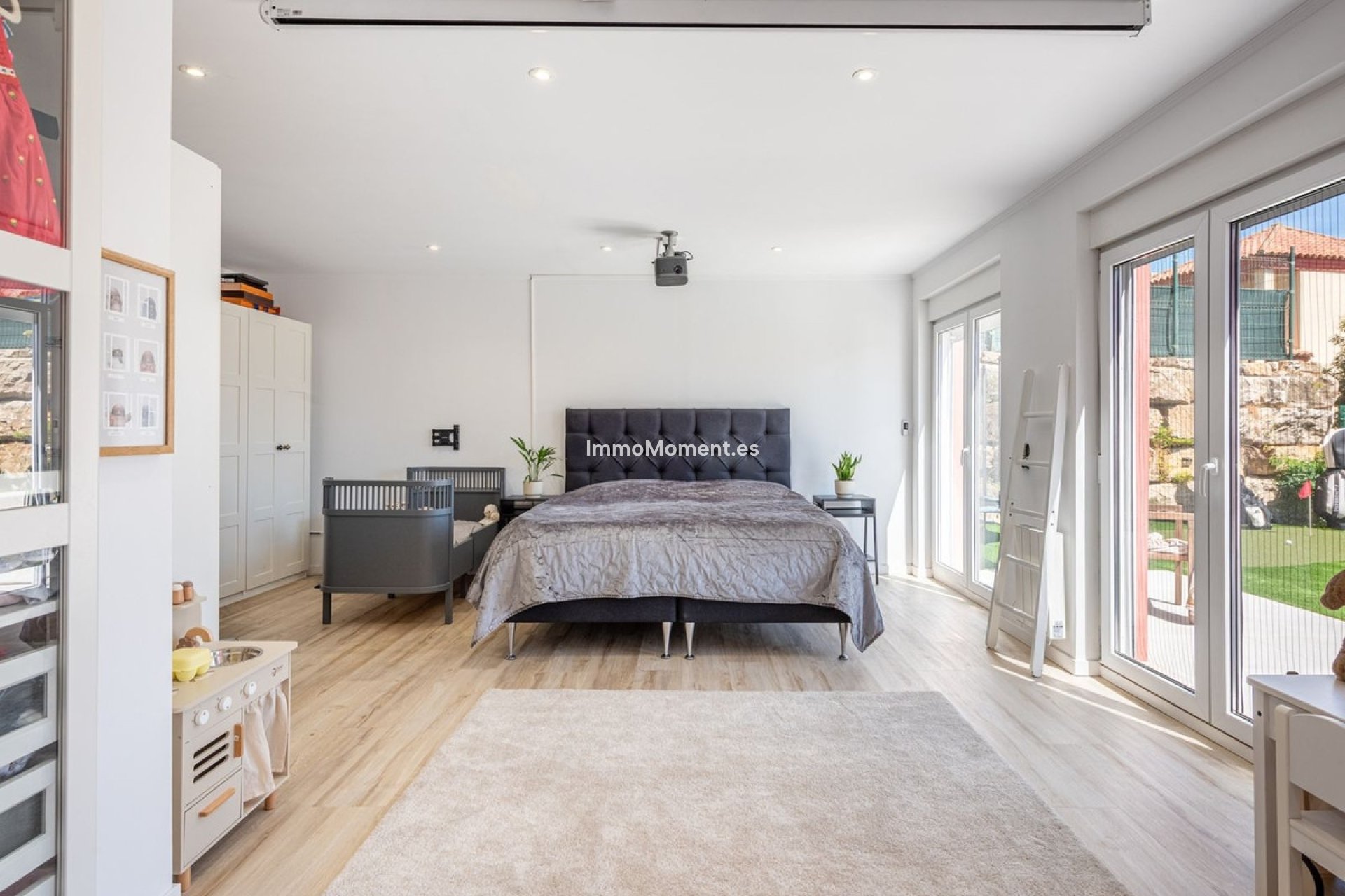 Resale - Apartment - Manilva - La Duquesa