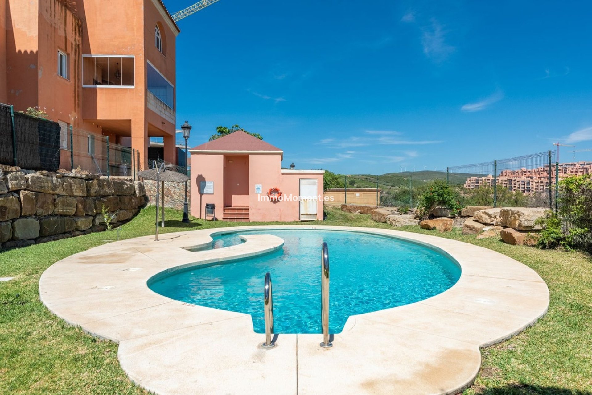 Resale - Apartment - Manilva - La Duquesa