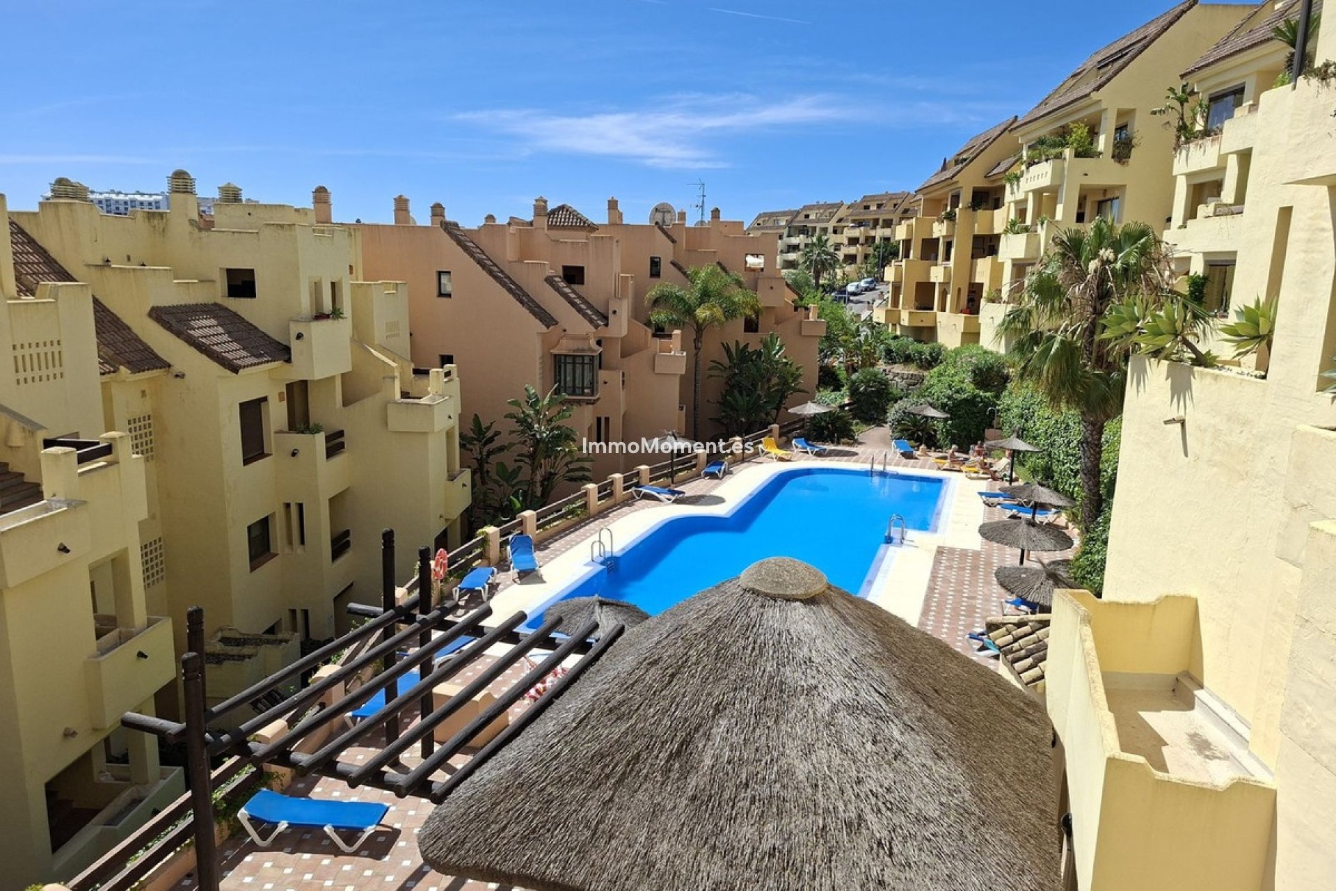 Resale - Apartment - Manilva - La Duquesa