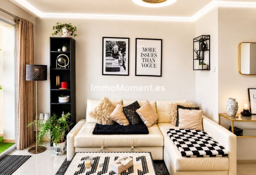 Resale - Apartment - Manilva - La Duquesa