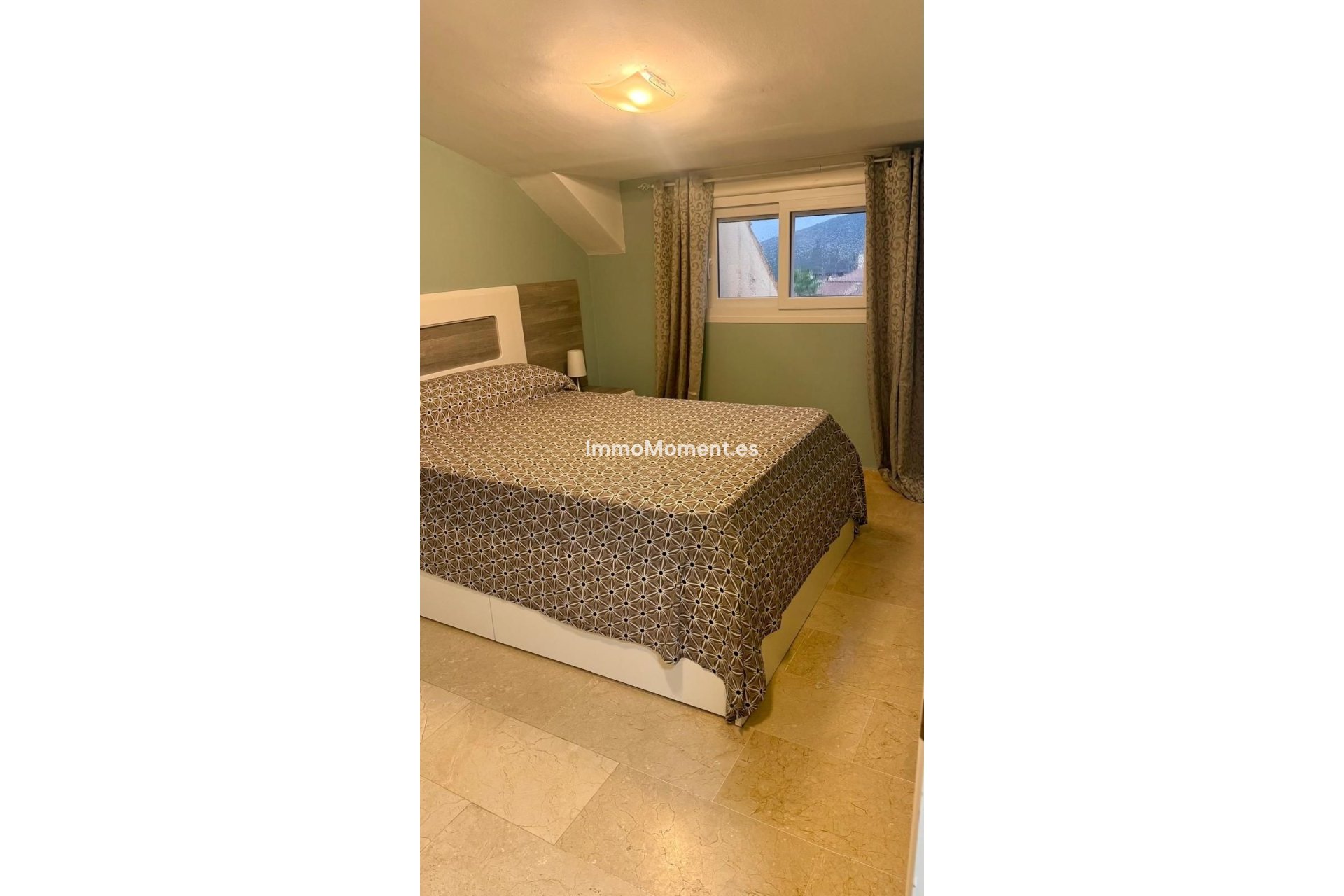 Resale - Apartment - Manilva - La Duquesa