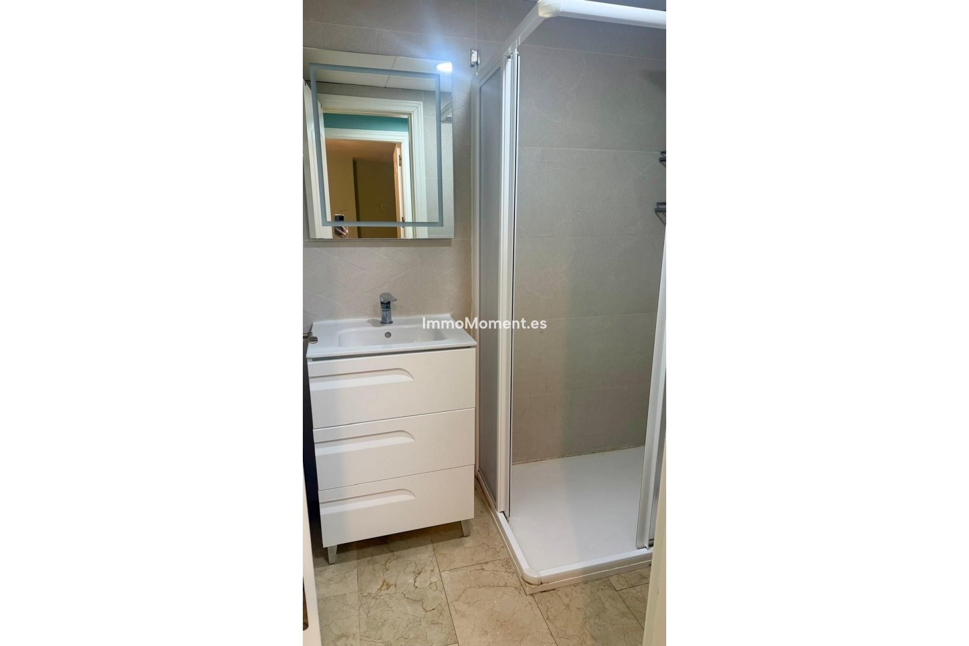 Resale - Apartment - Manilva - La Duquesa