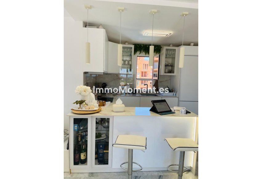 Resale - Apartment - Manilva - La Duquesa