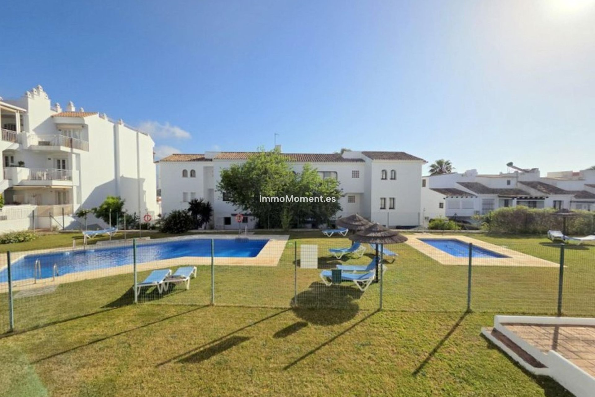 Resale - Apartment - Manilva - La Duquesa