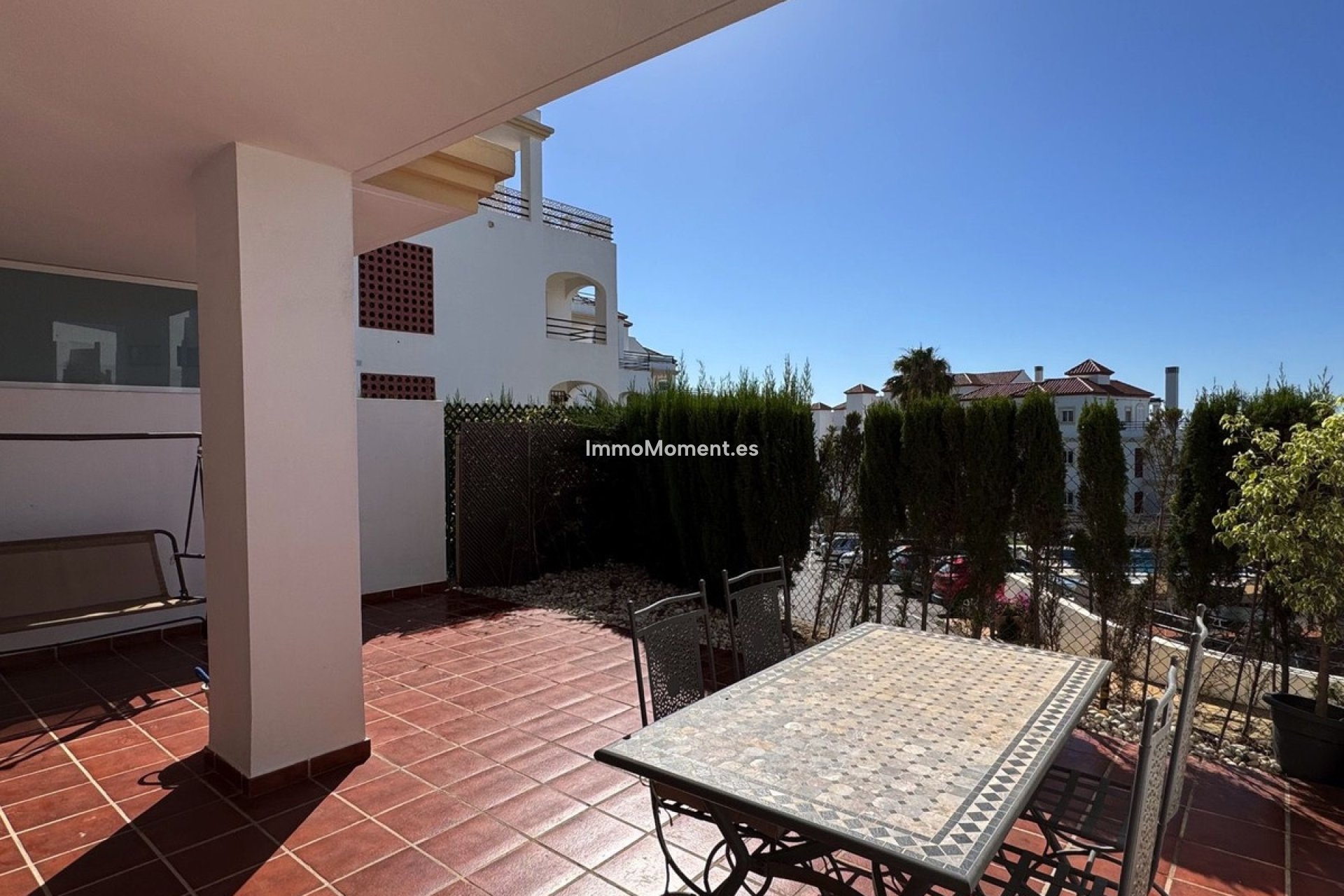 Resale - Apartment - Manilva - La Duquesa