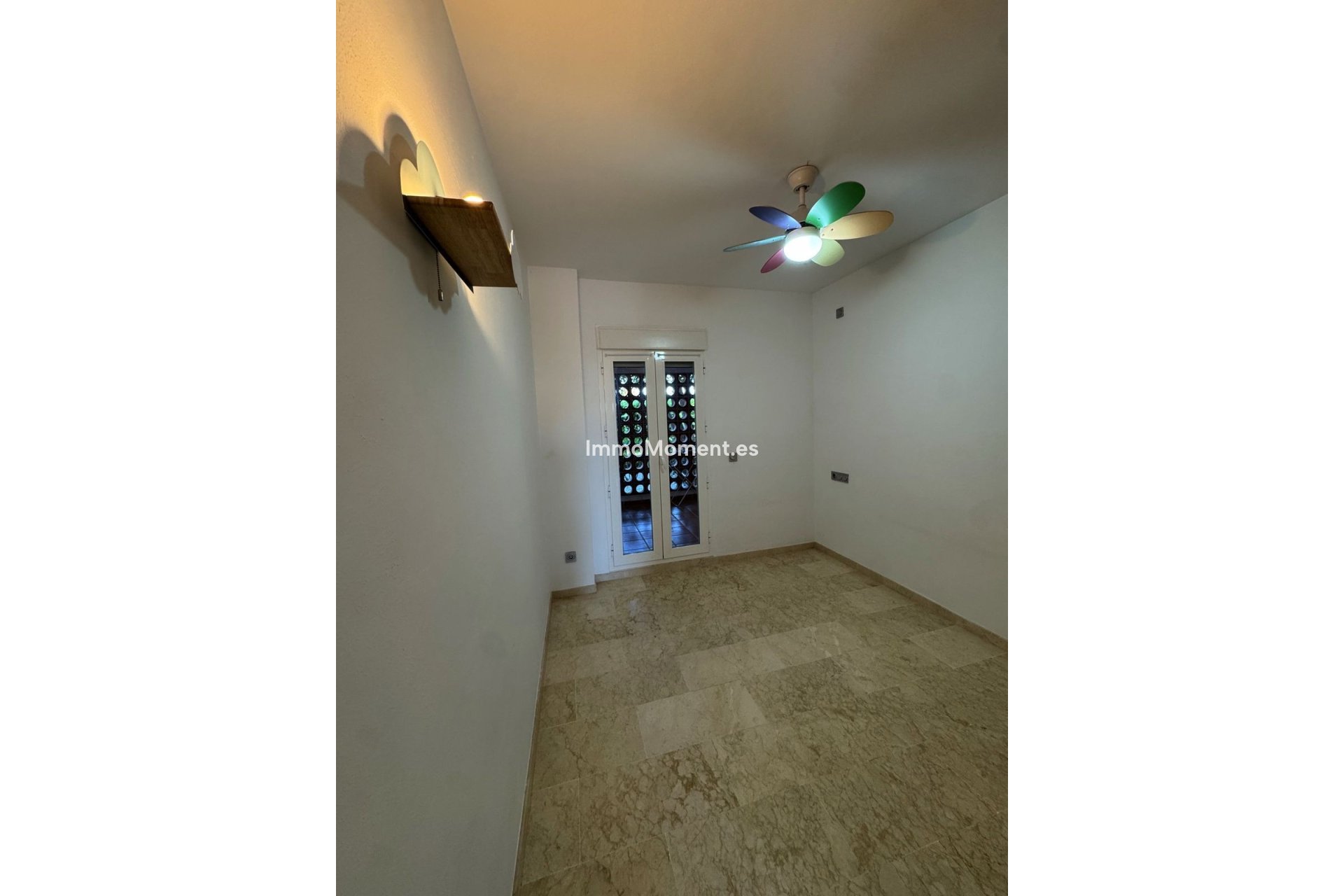 Resale - Apartment - Manilva - La Duquesa