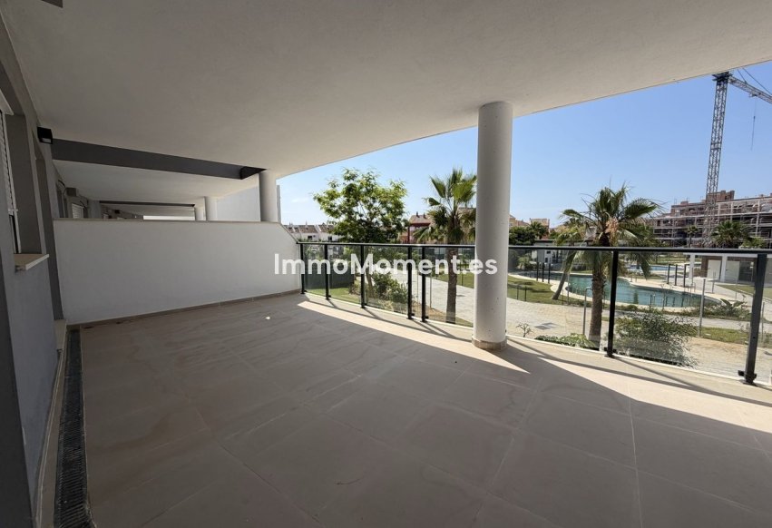 Resale - Apartment - Manilva - La Duquesa