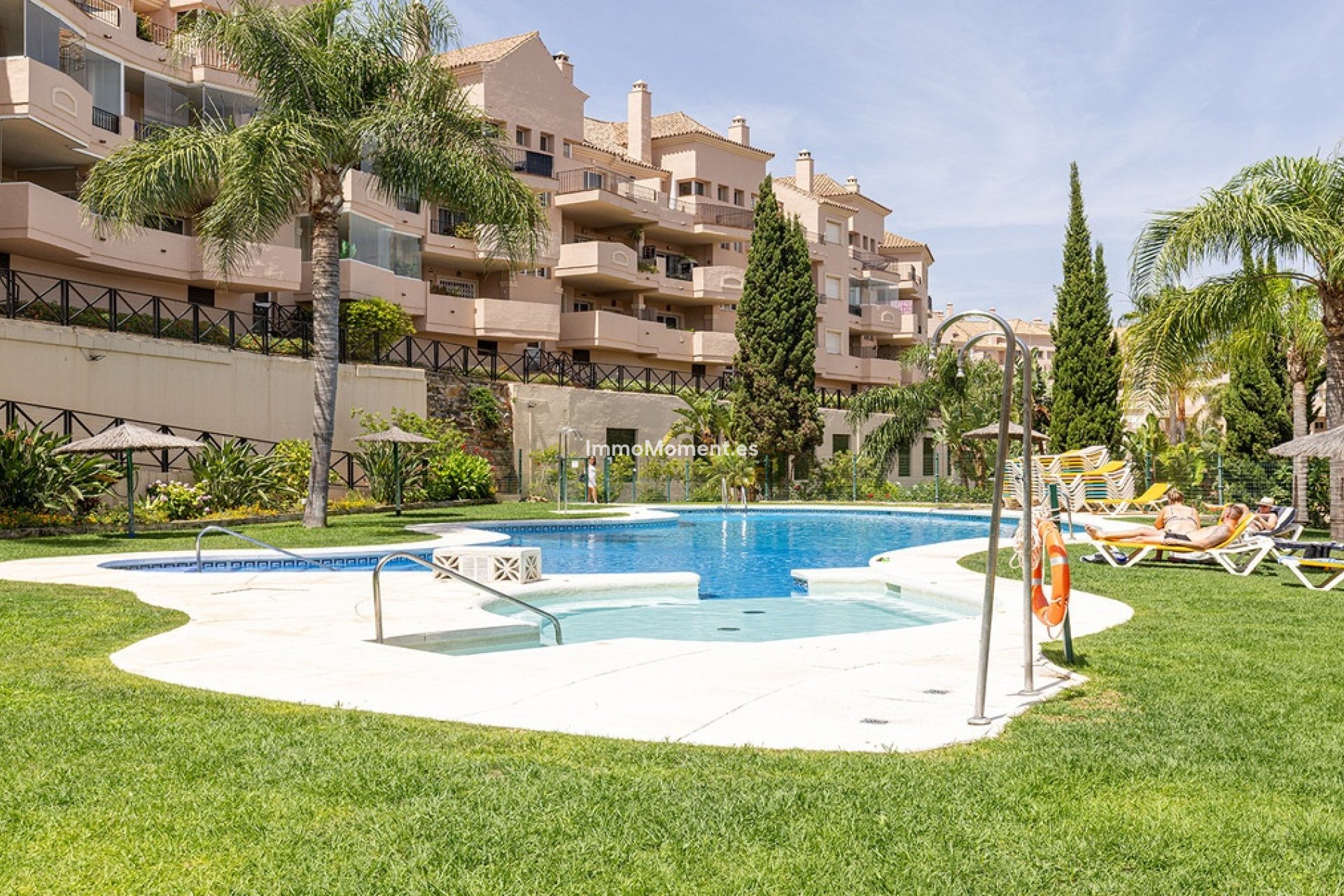 Resale - Apartment - Manilva - La Duquesa