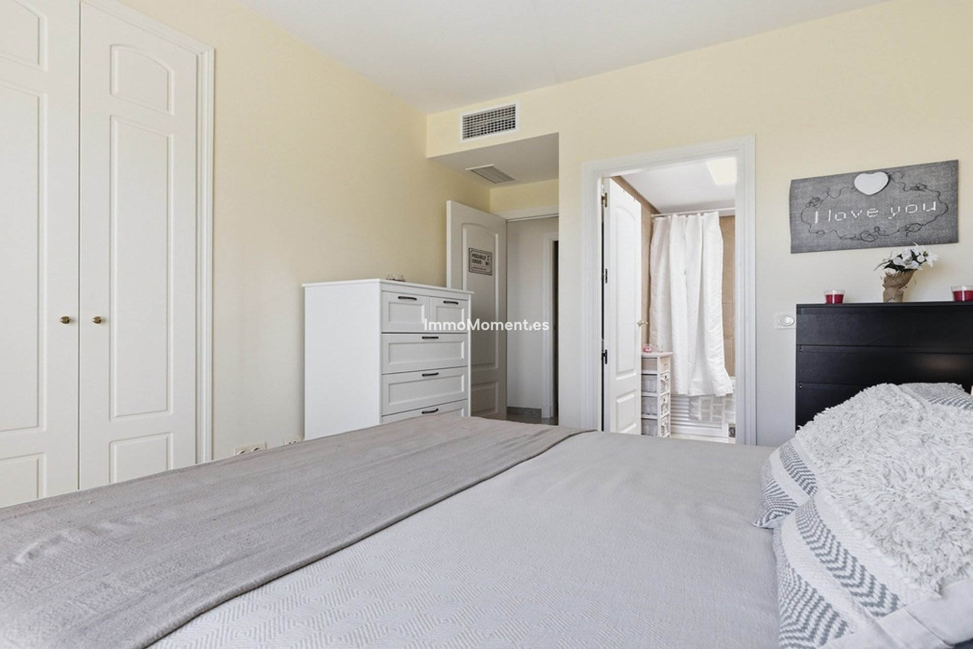 Resale - Apartment - Manilva - La Duquesa