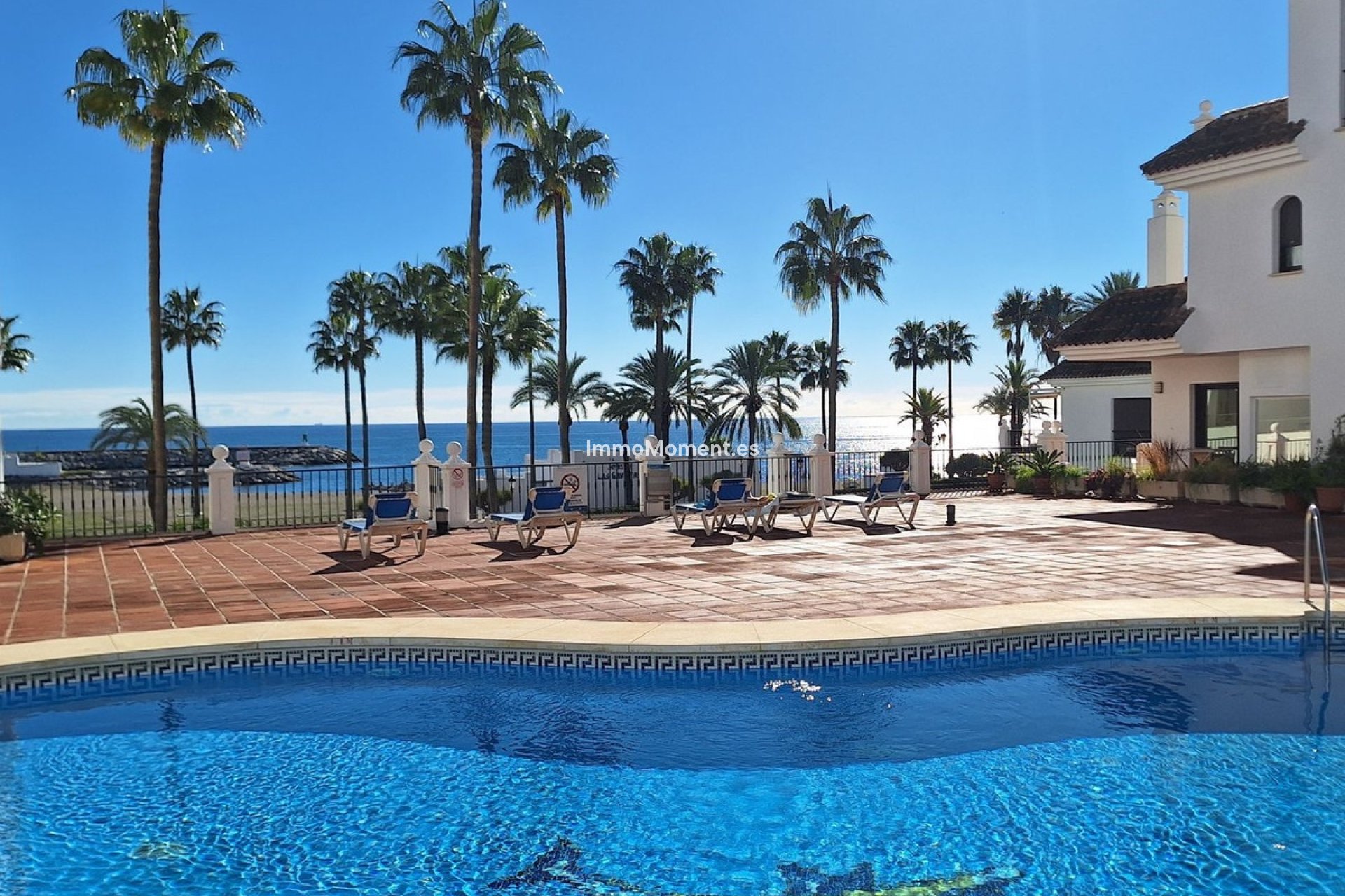 Resale - Apartment - Manilva - La Duquesa