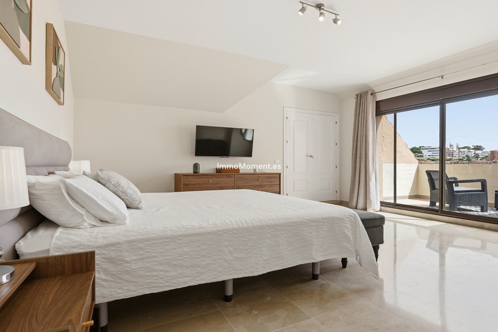 Resale - Apartment - Manilva - La Duquesa