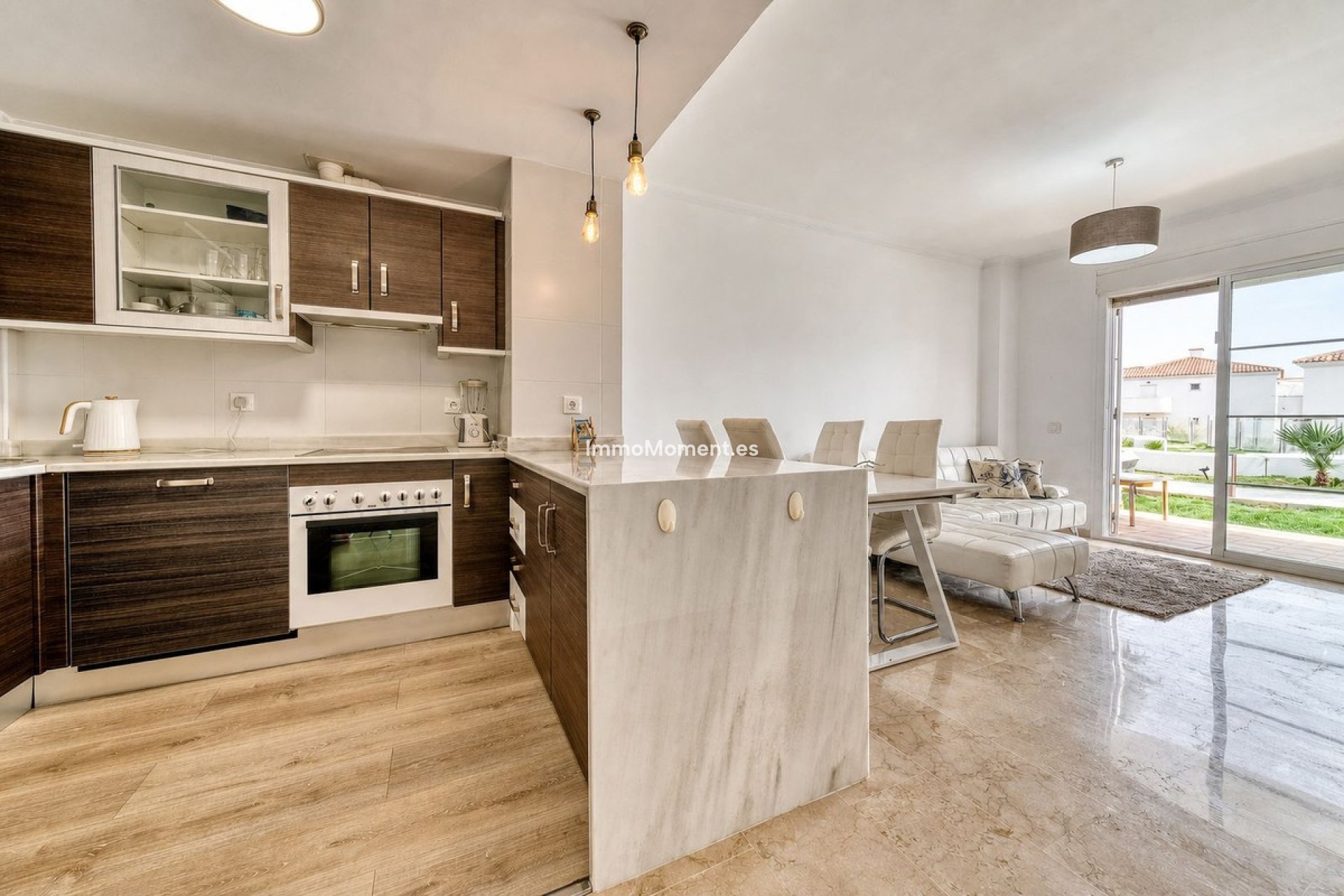 Resale - Apartment - Manilva - La Duquesa