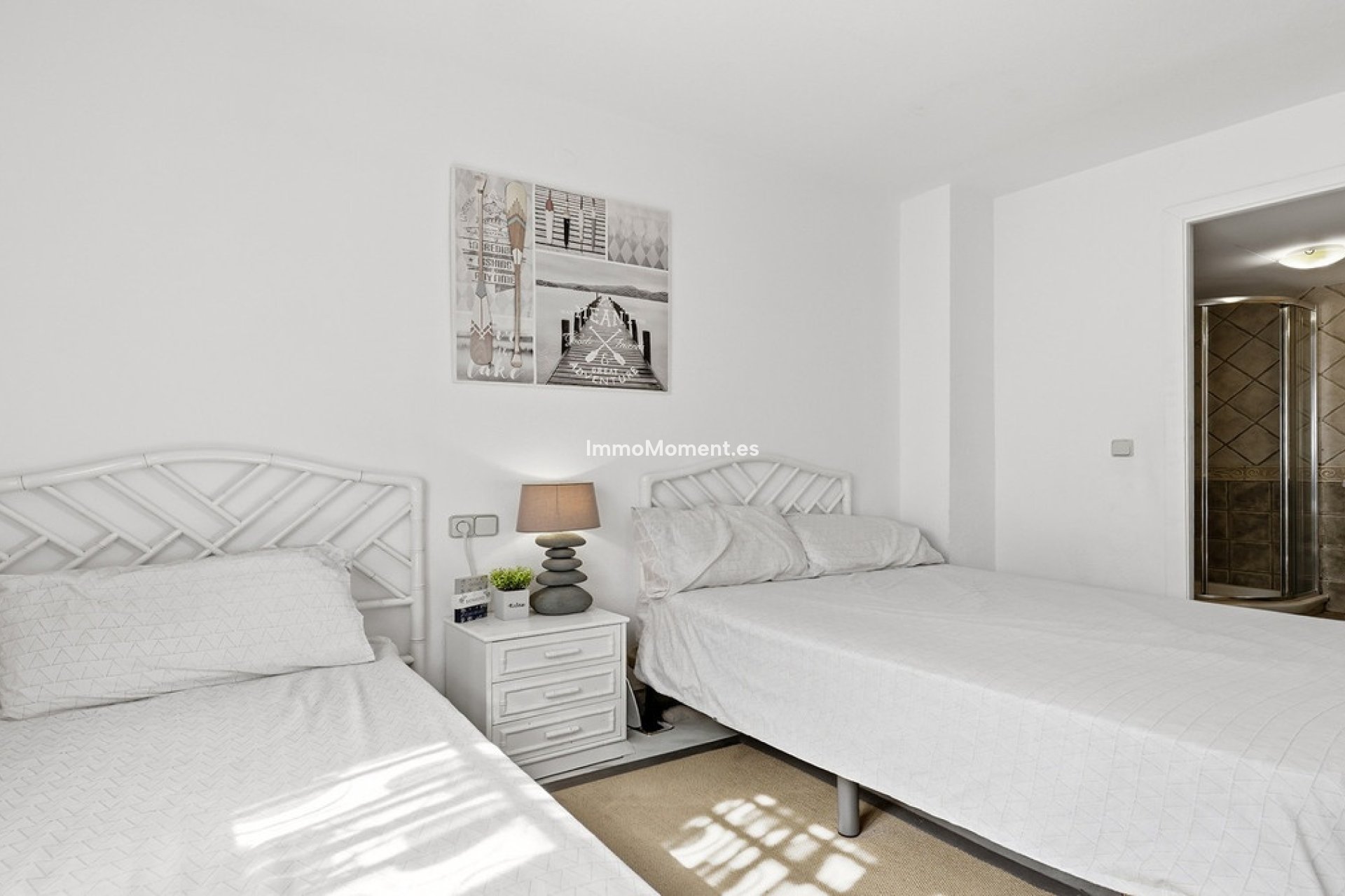 Resale - Apartment - Manilva - La Duquesa