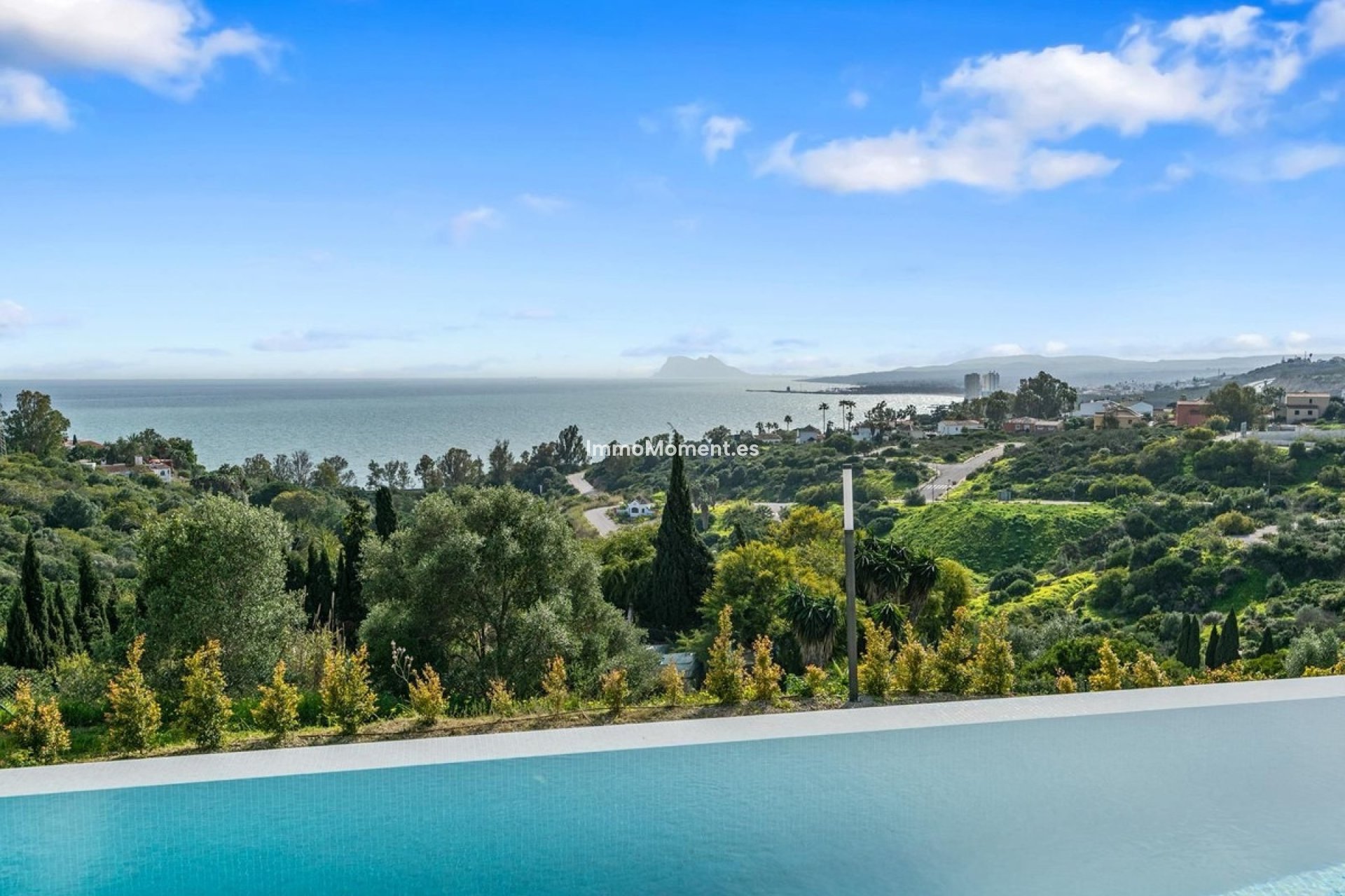 Resale - Apartment - Manilva - Manilva Centro