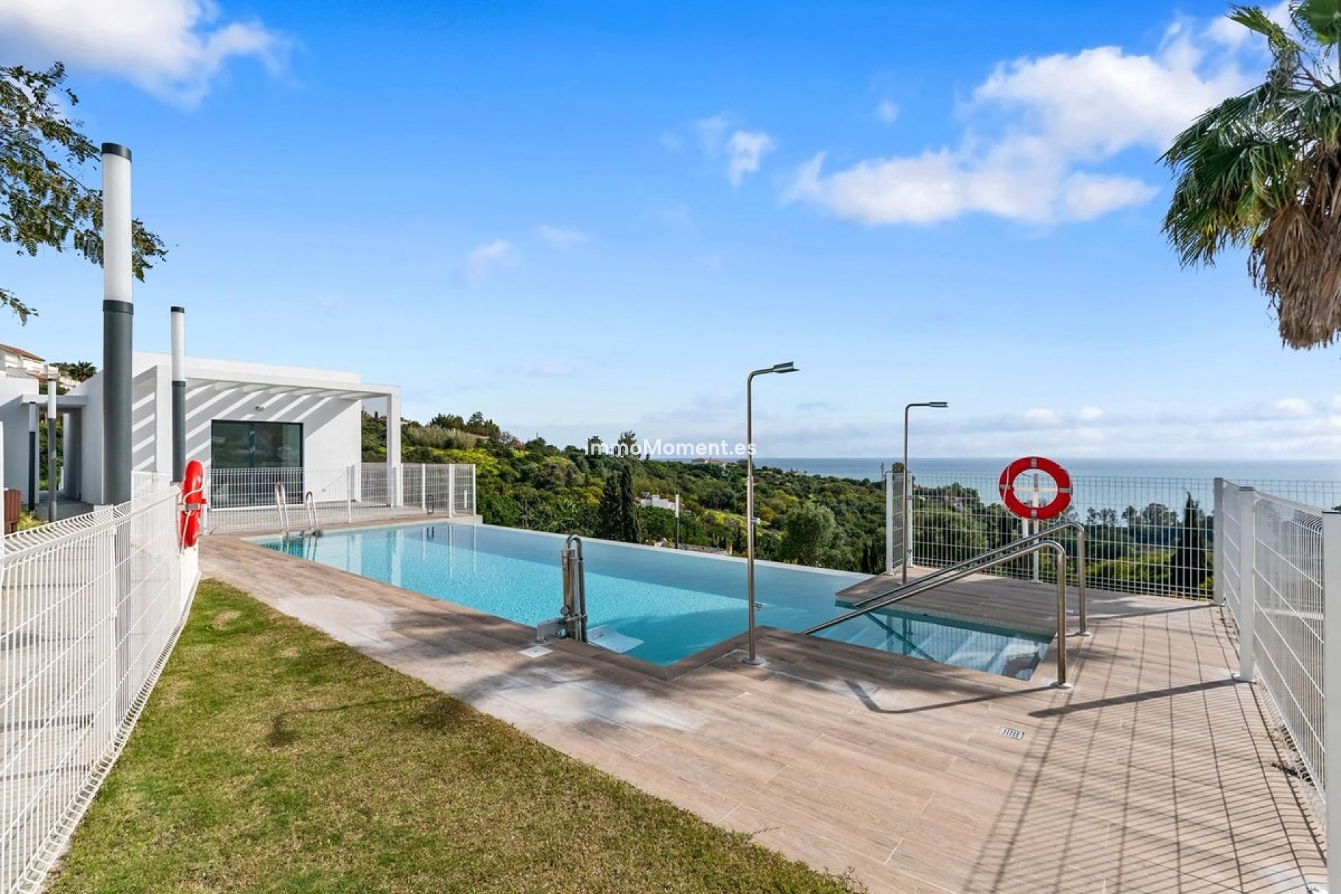 Resale - Apartment - Manilva - Manilva Centro