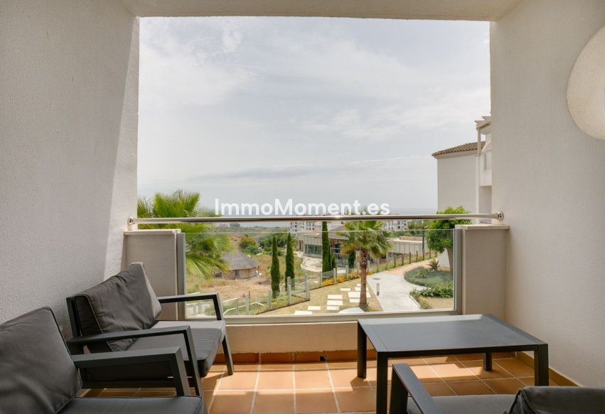 Resale - Apartment - Manilva - Manilva Centro
