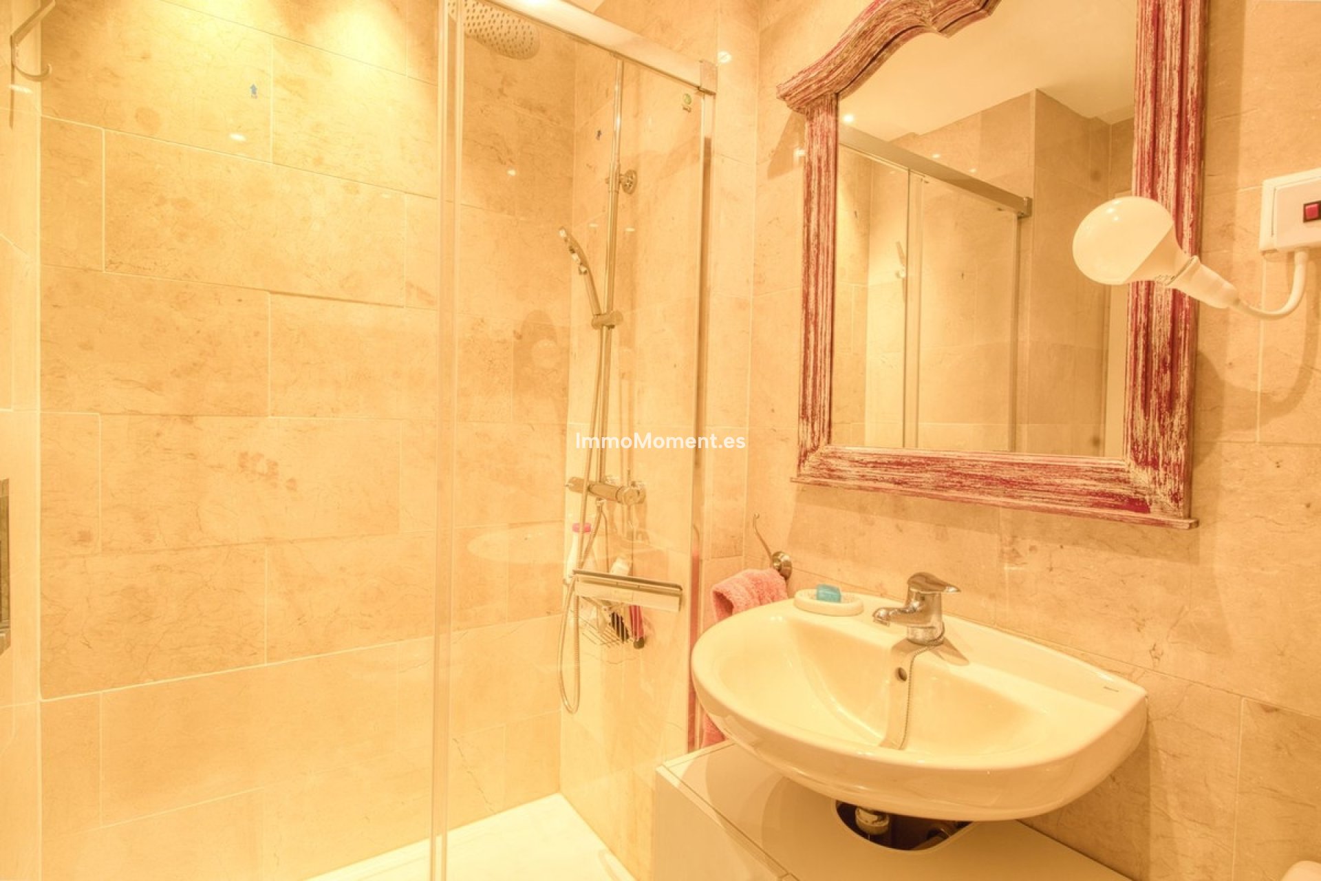 Resale - Apartment - Manilva - Manilva Centro