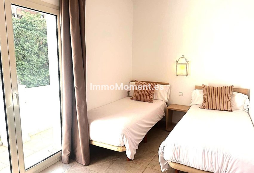 Resale - Apartment - Manilva - Manilva Centro