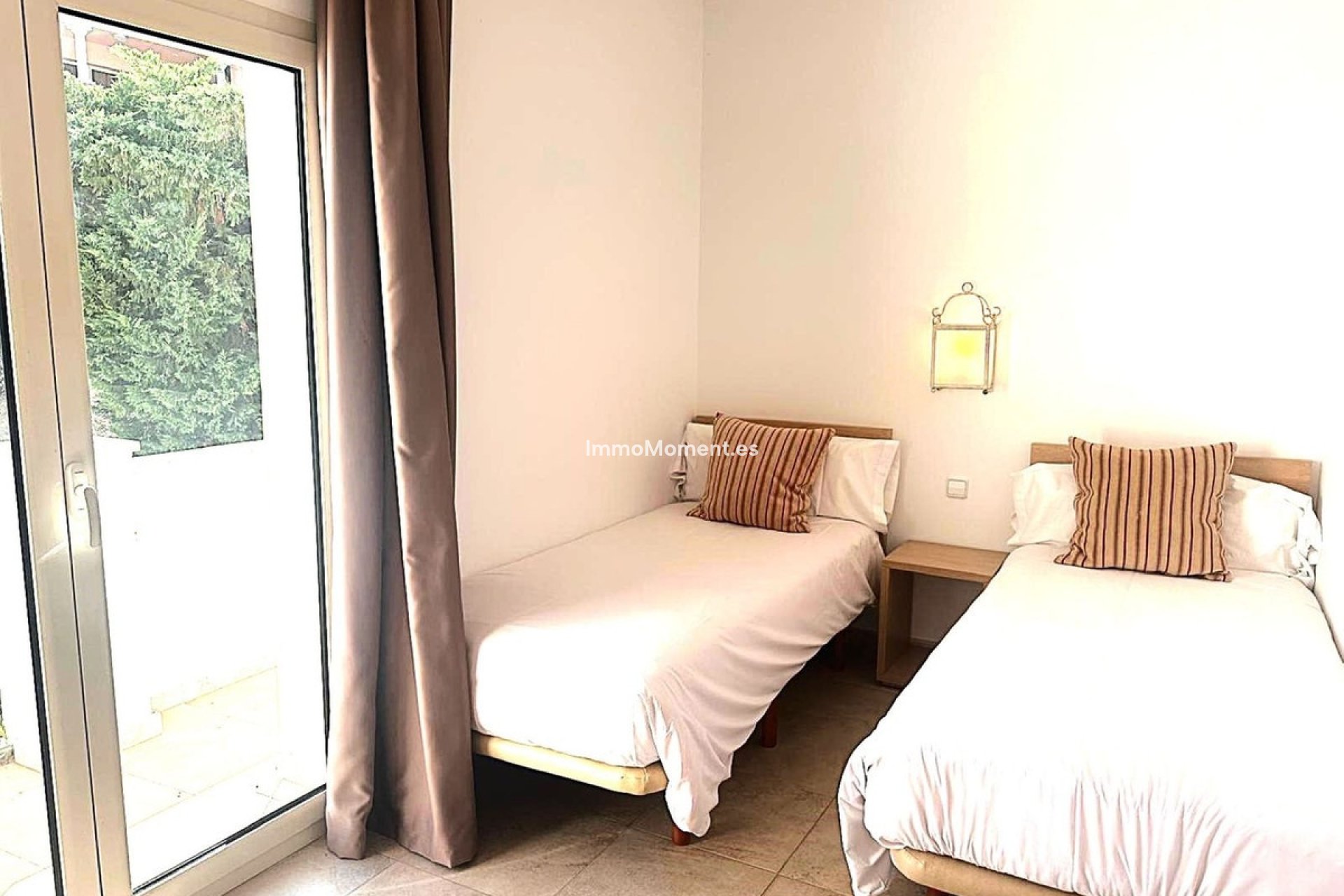 Resale - Apartment - Manilva - Manilva Centro