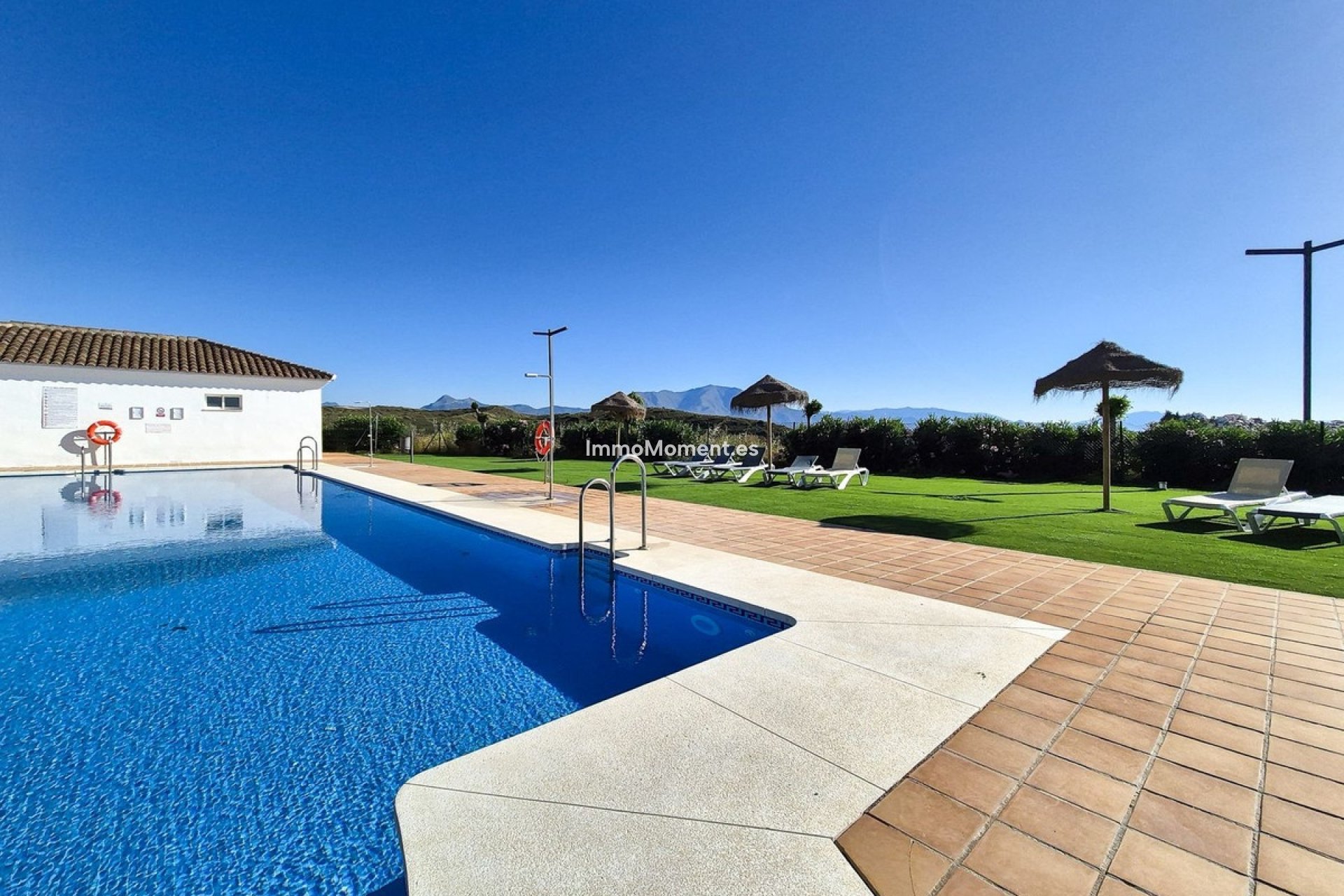 Resale - Apartment - Manilva - Manilva Centro