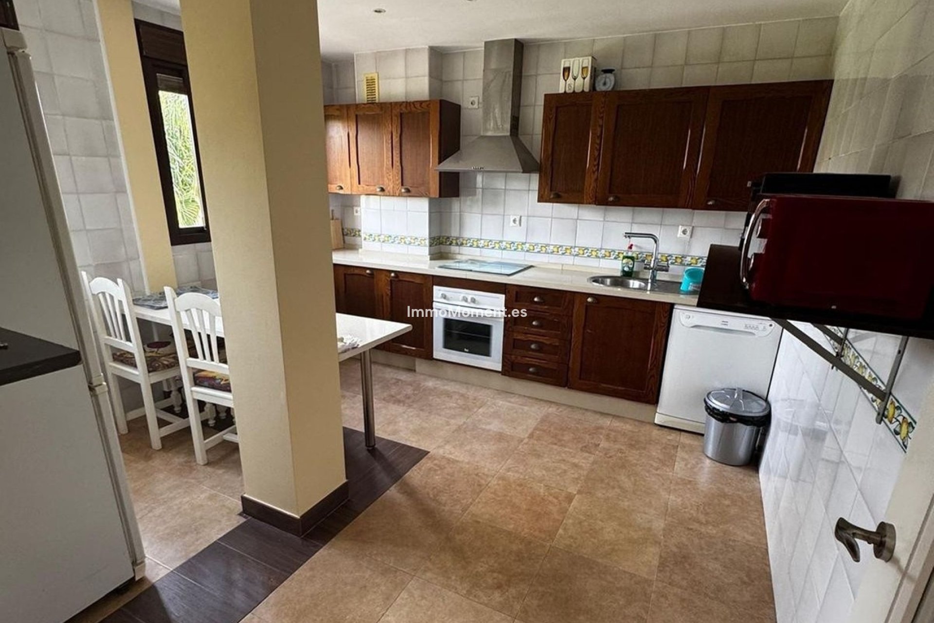 Resale - Apartment - Manilva - Manilva Centro