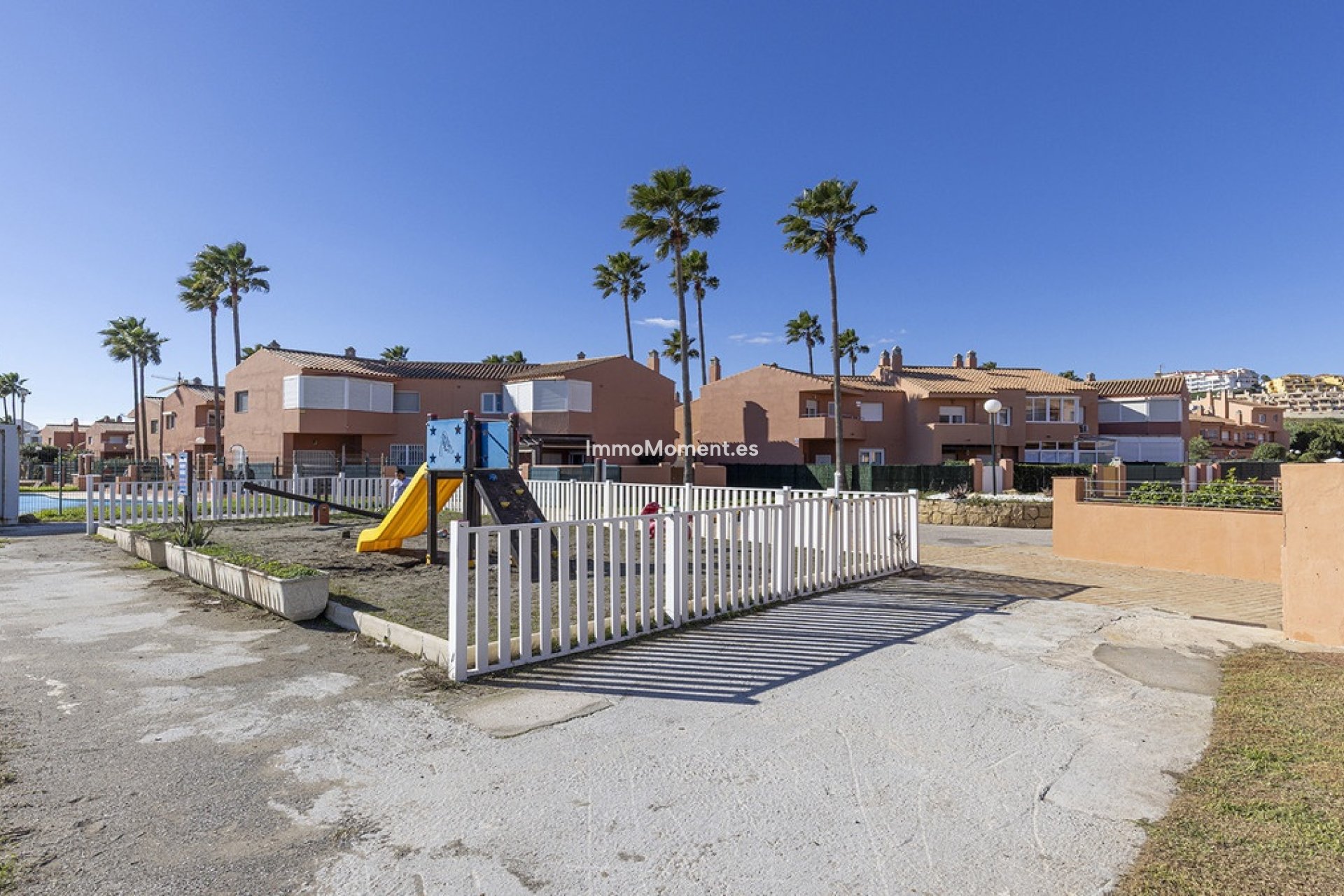 Resale - Apartment - Manilva - Manilva Centro