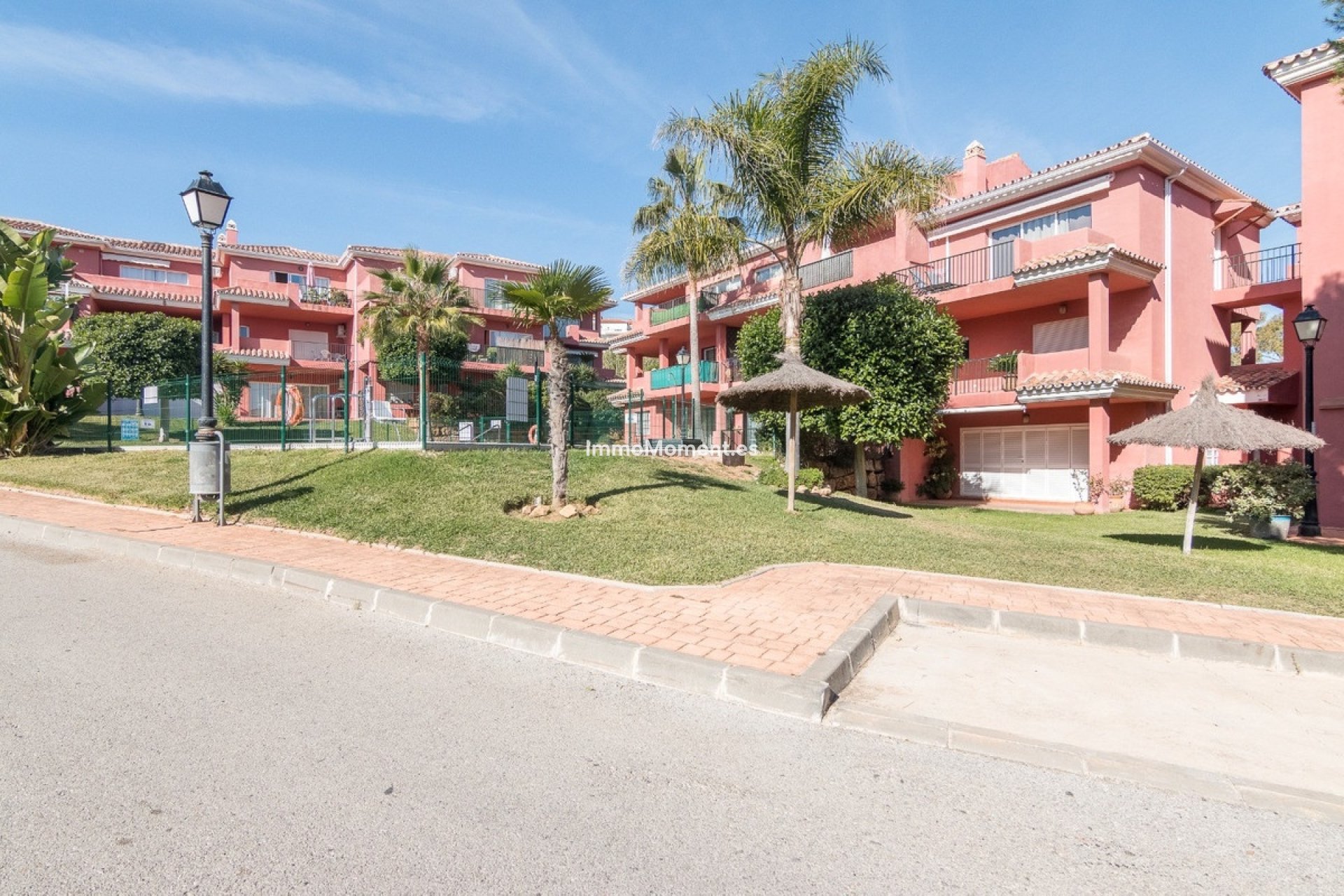 Resale - Apartment - Manilva - Manilva Centro