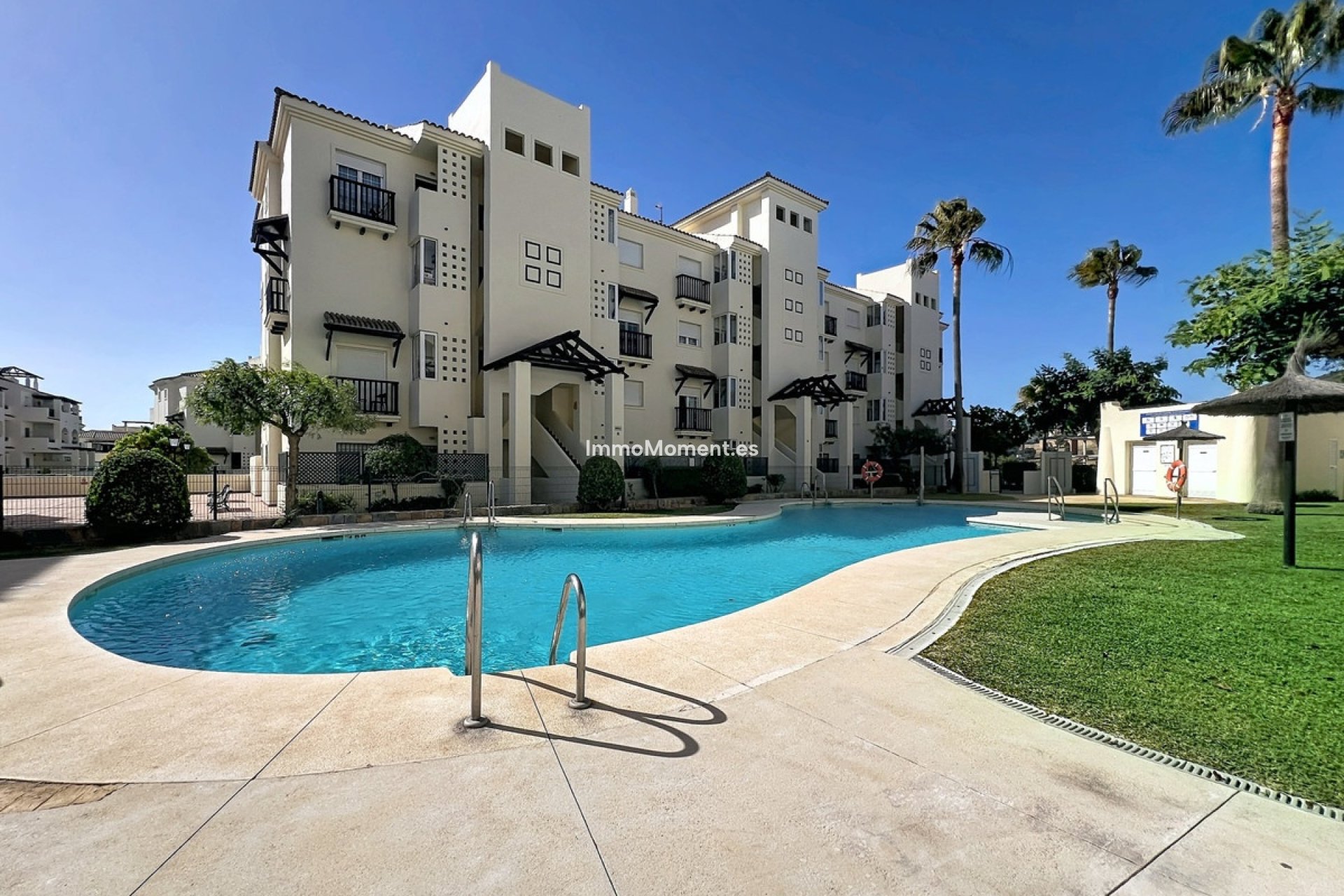 Resale - Apartment - Manilva - San Luis de Sabinillas