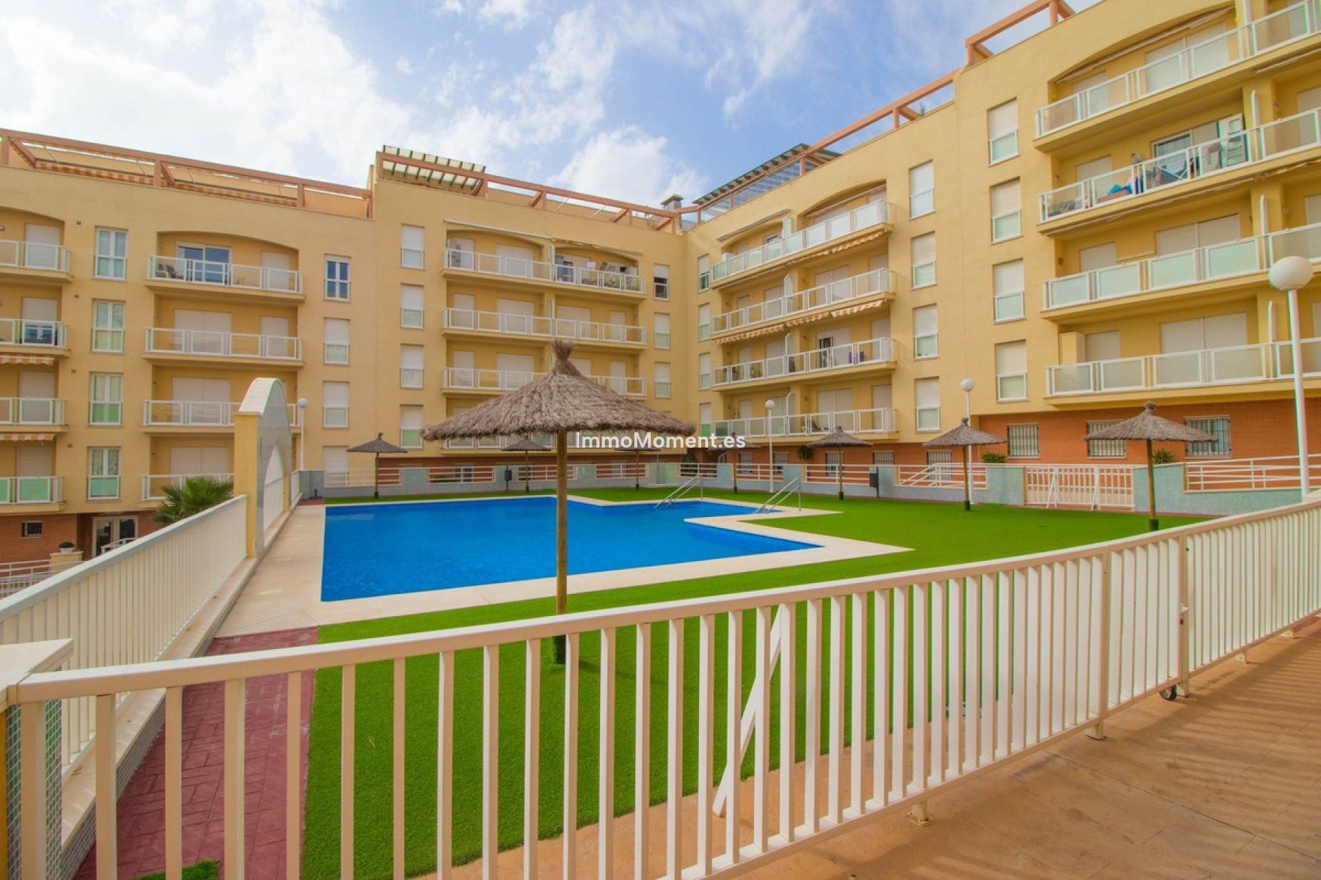 Resale - Apartment - Manilva - San Luis de Sabinillas