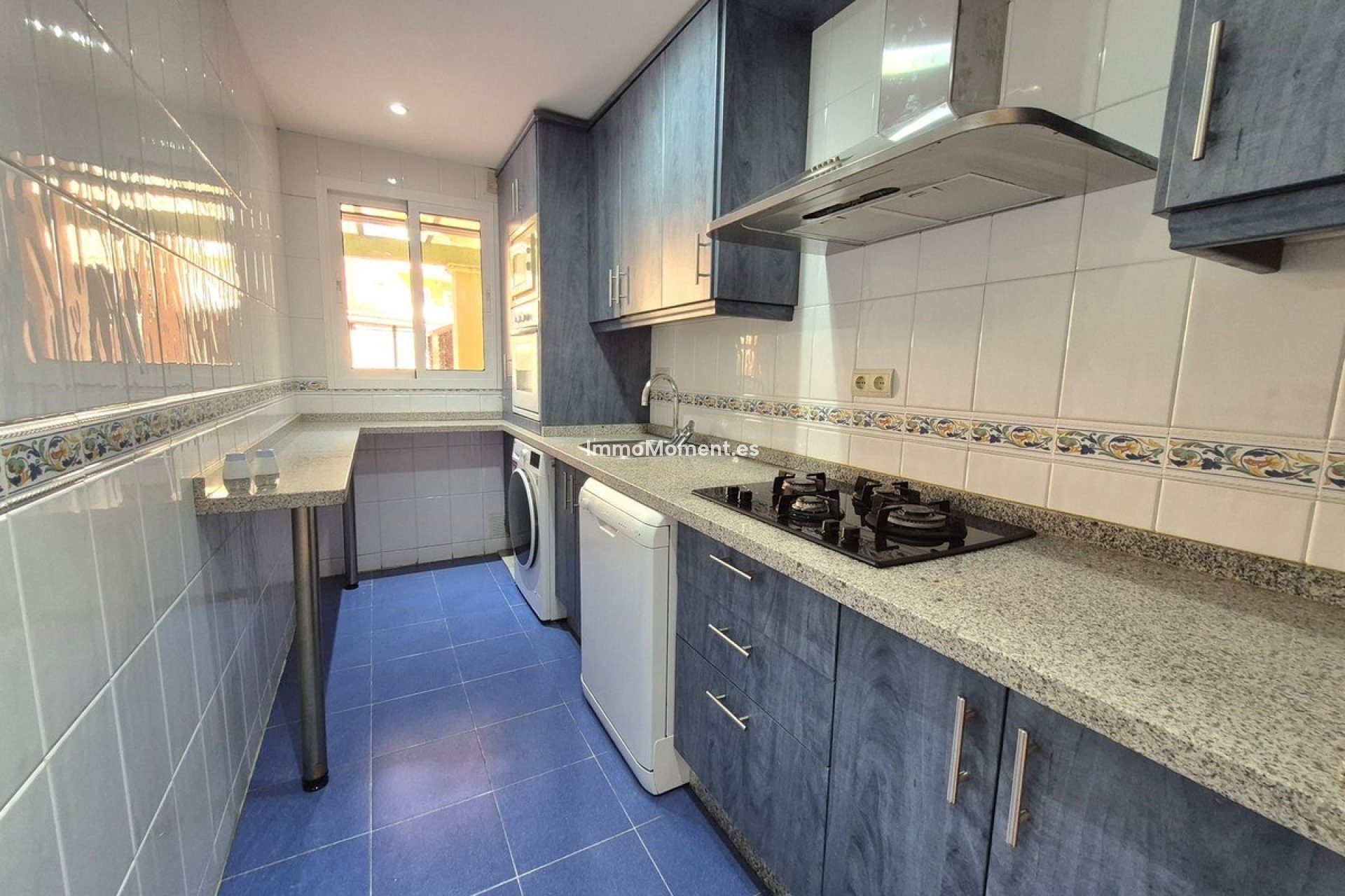 Resale - Apartment - Manilva - San Luis de Sabinillas