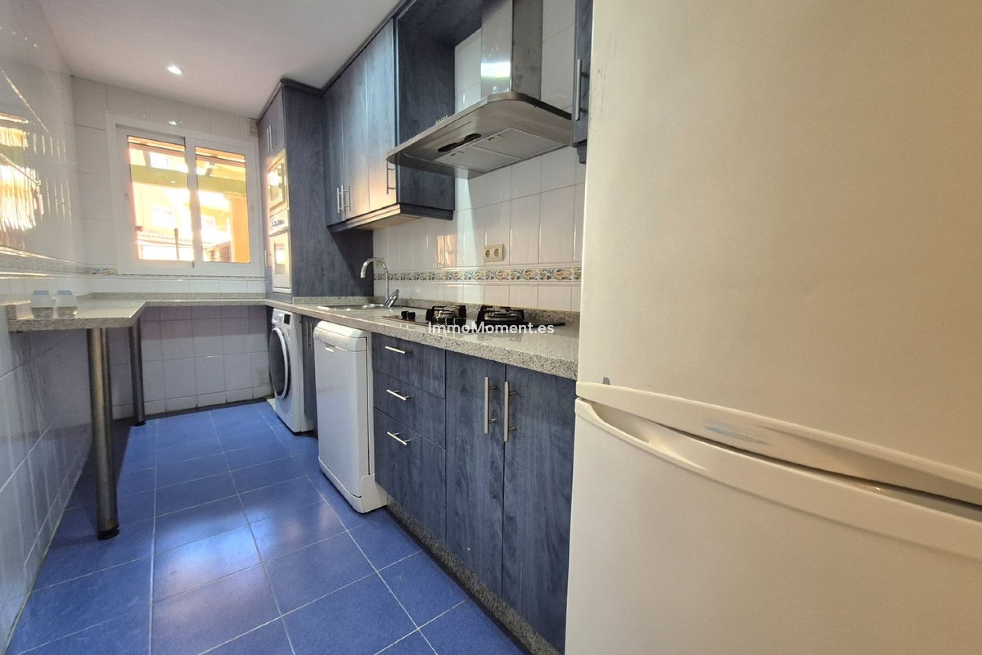 Resale - Apartment - Manilva - San Luis de Sabinillas